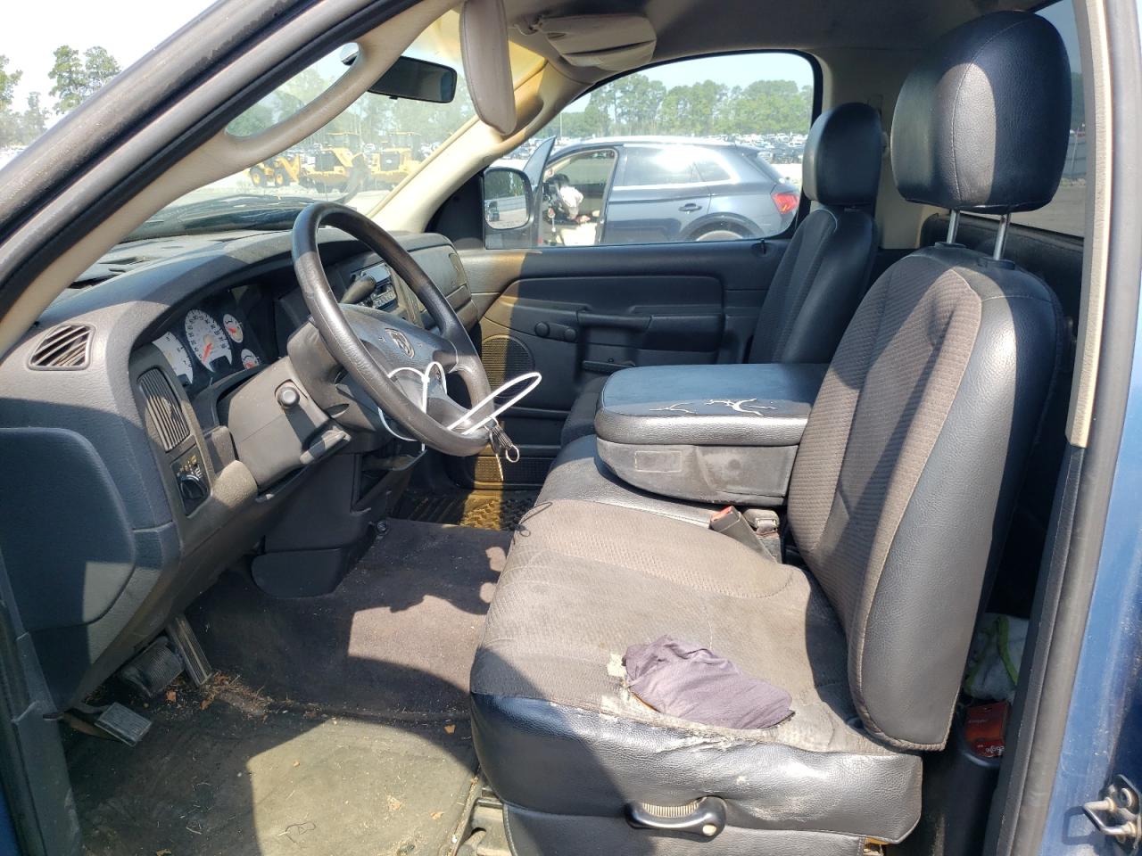 2002 Dodge Ram 1500 VIN: 1B7HA16N62J119709 Lot: 63151054