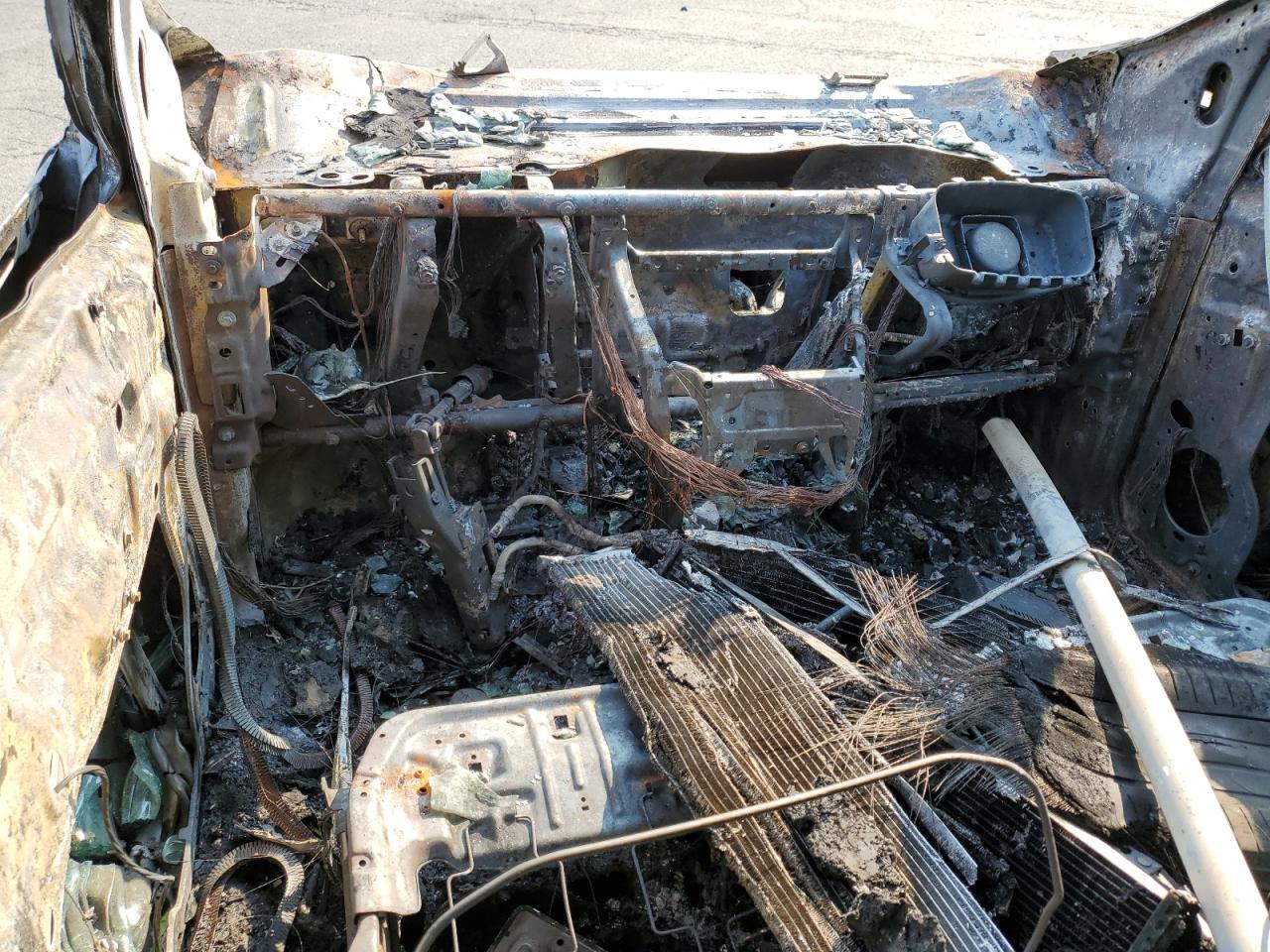 2018 Ford Escape Se VIN: 1FMCU9GD2JUD07786 Lot: 63829324