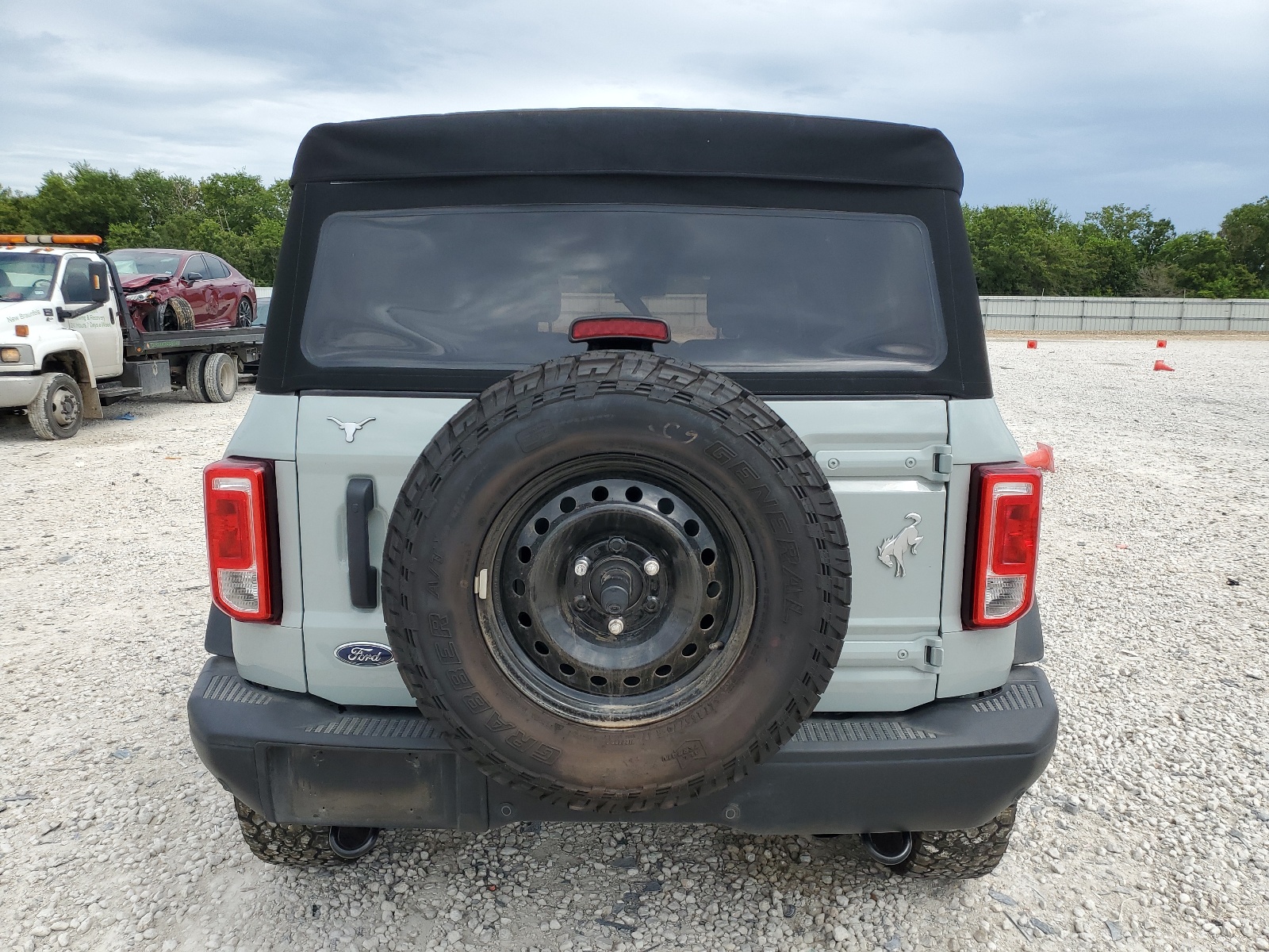 1FMEE5BH8MLB03142 2021 Ford Bronco Base