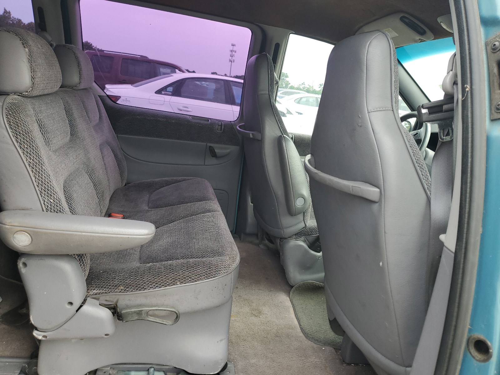 1B4GP45R9VB479780 1997 Dodge Caravan Se