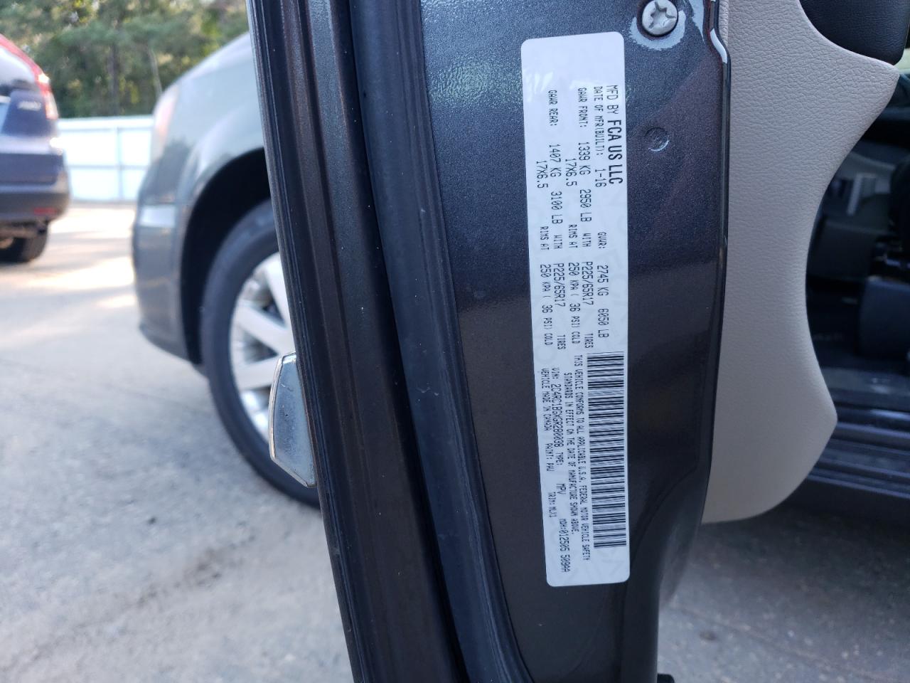 2016 Chrysler Town & Country Touring VIN: 2C4RC1BGXGR280038 Lot: 62901774