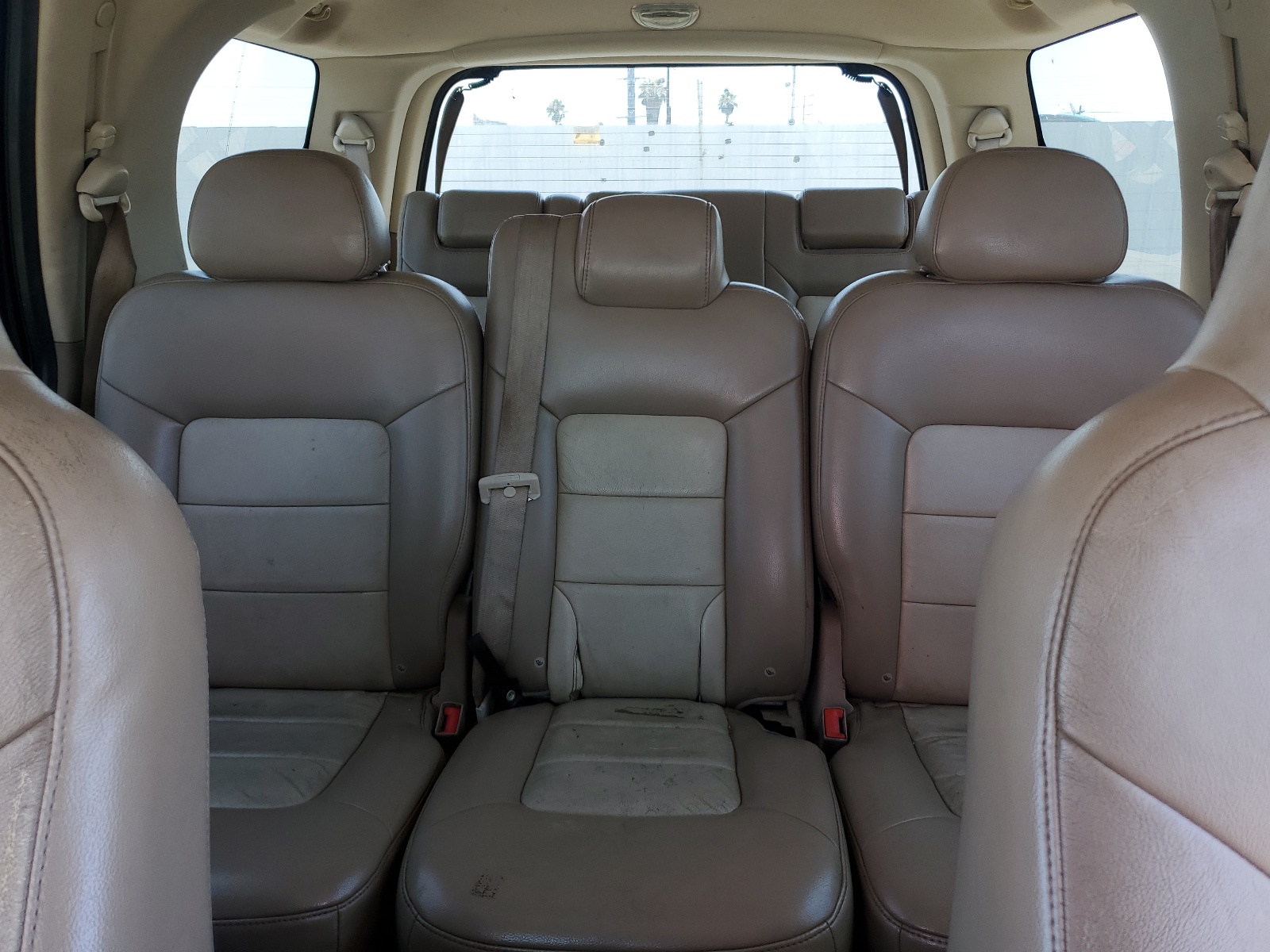 1FMFU18565LA50097 2005 Ford Expedition Eddie Bauer