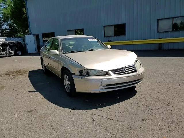 2000 Toyota Camry Le VIN: 4T1BF22K9YU954330 Lot: 62508794
