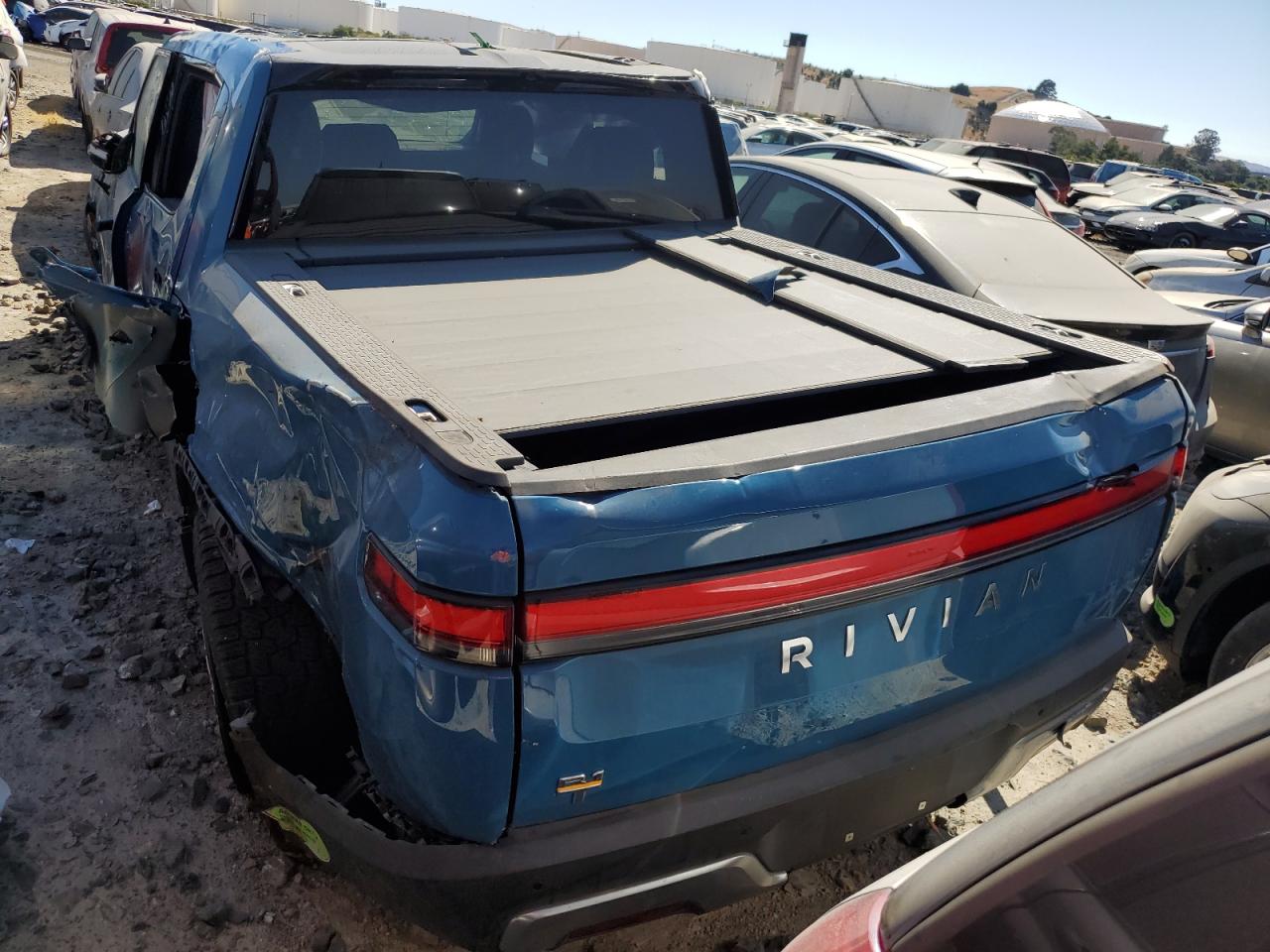 2022 Rivian R1T Adventure VIN: 7FCTGAAA4NN010881 Lot: 58783584