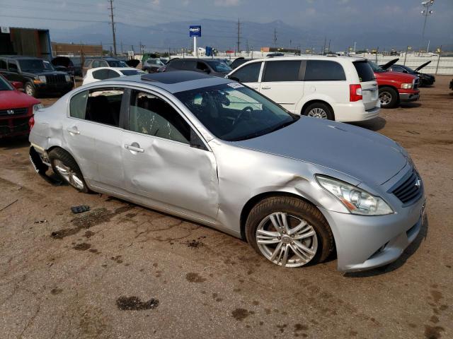  INFINITI G37 2013 Сріблястий