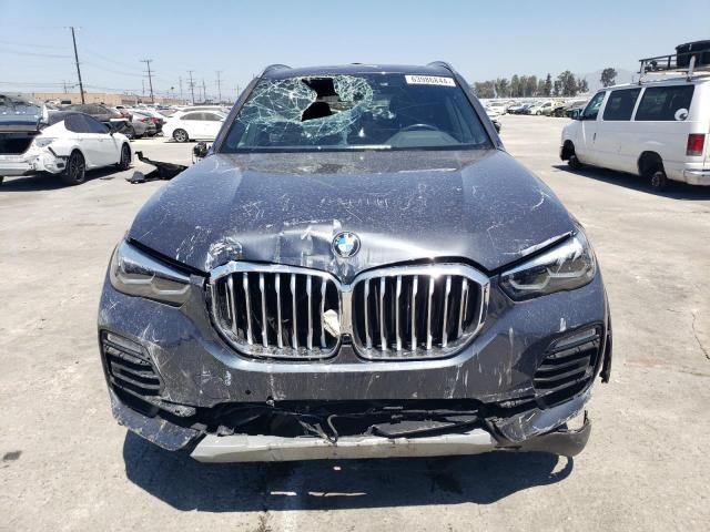  BMW X5 2021 Серый