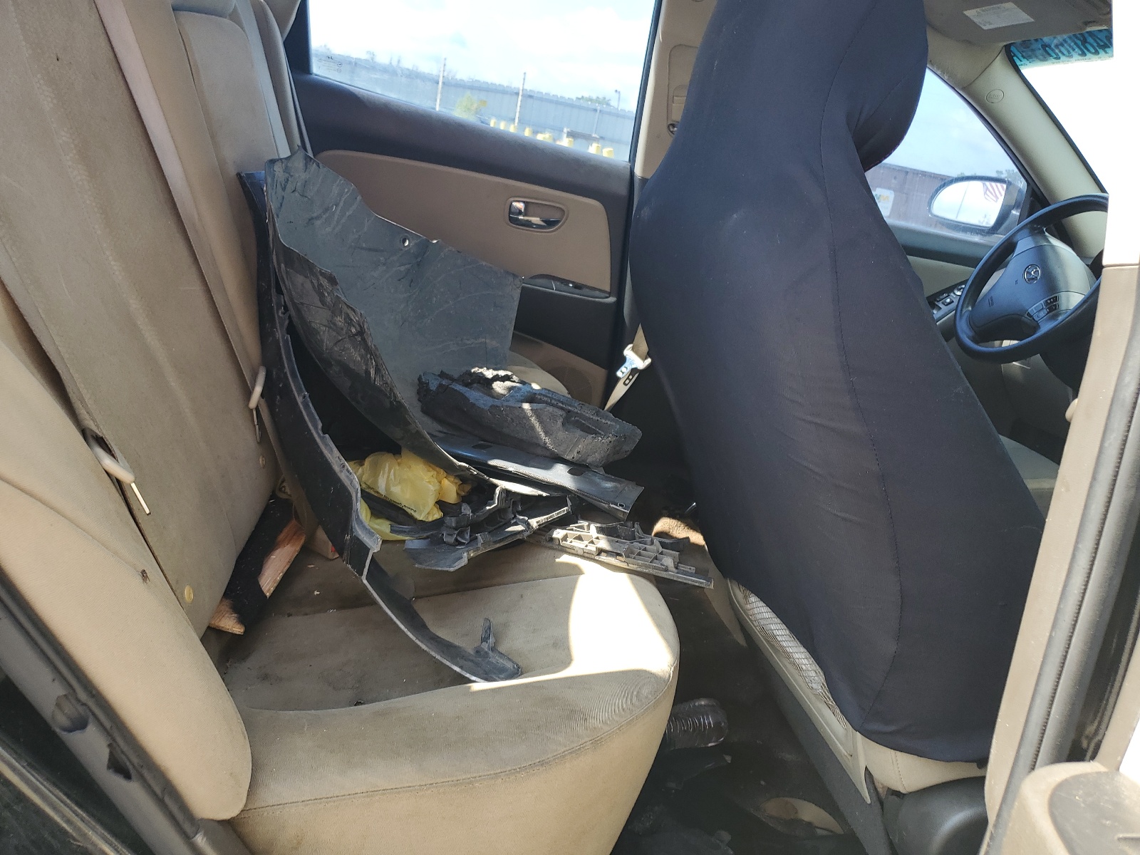 KMHDU4AD1AU151031 2010 Hyundai Elantra Blue