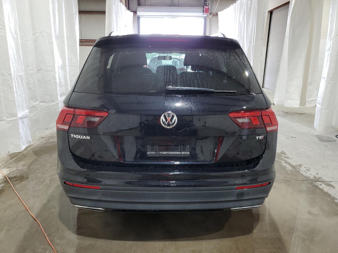 2018 Volkswagen Tiguan S VIN: 3VV1B7AXXJM033378 Lot: 63627504