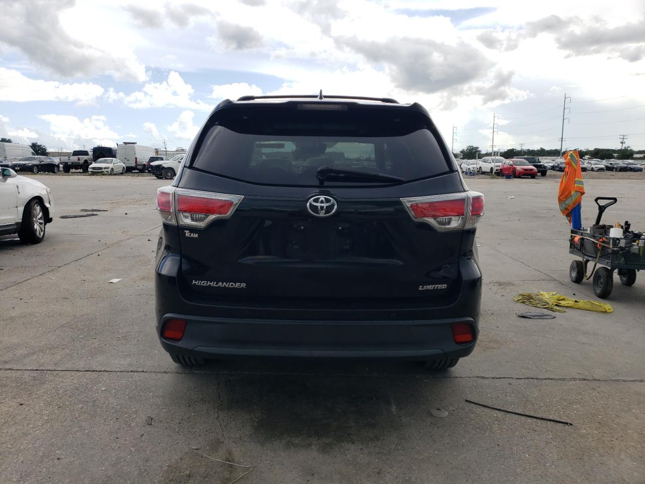 2015 Toyota Highlander Limited VIN: 5TDYKRFH7FS050012 Lot: 63797524