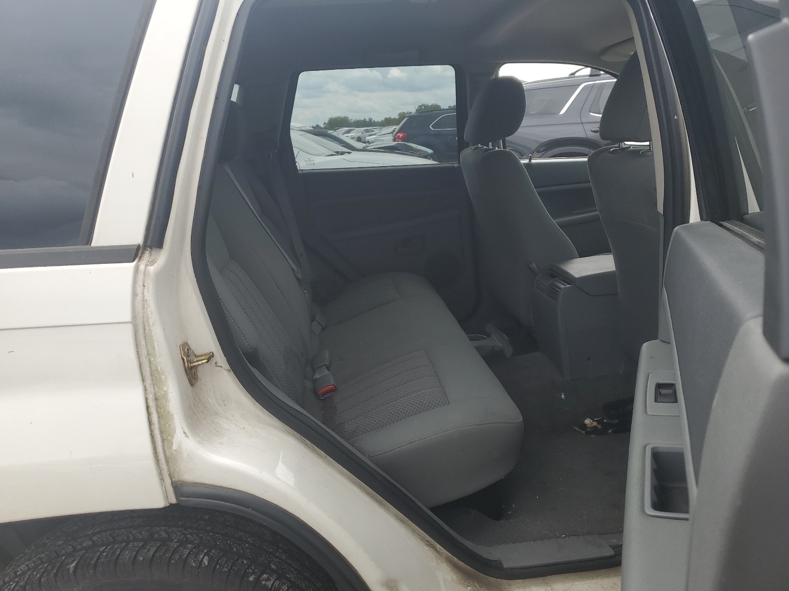 1J4GR48KX5C696934 2005 Jeep Grand Cherokee Laredo