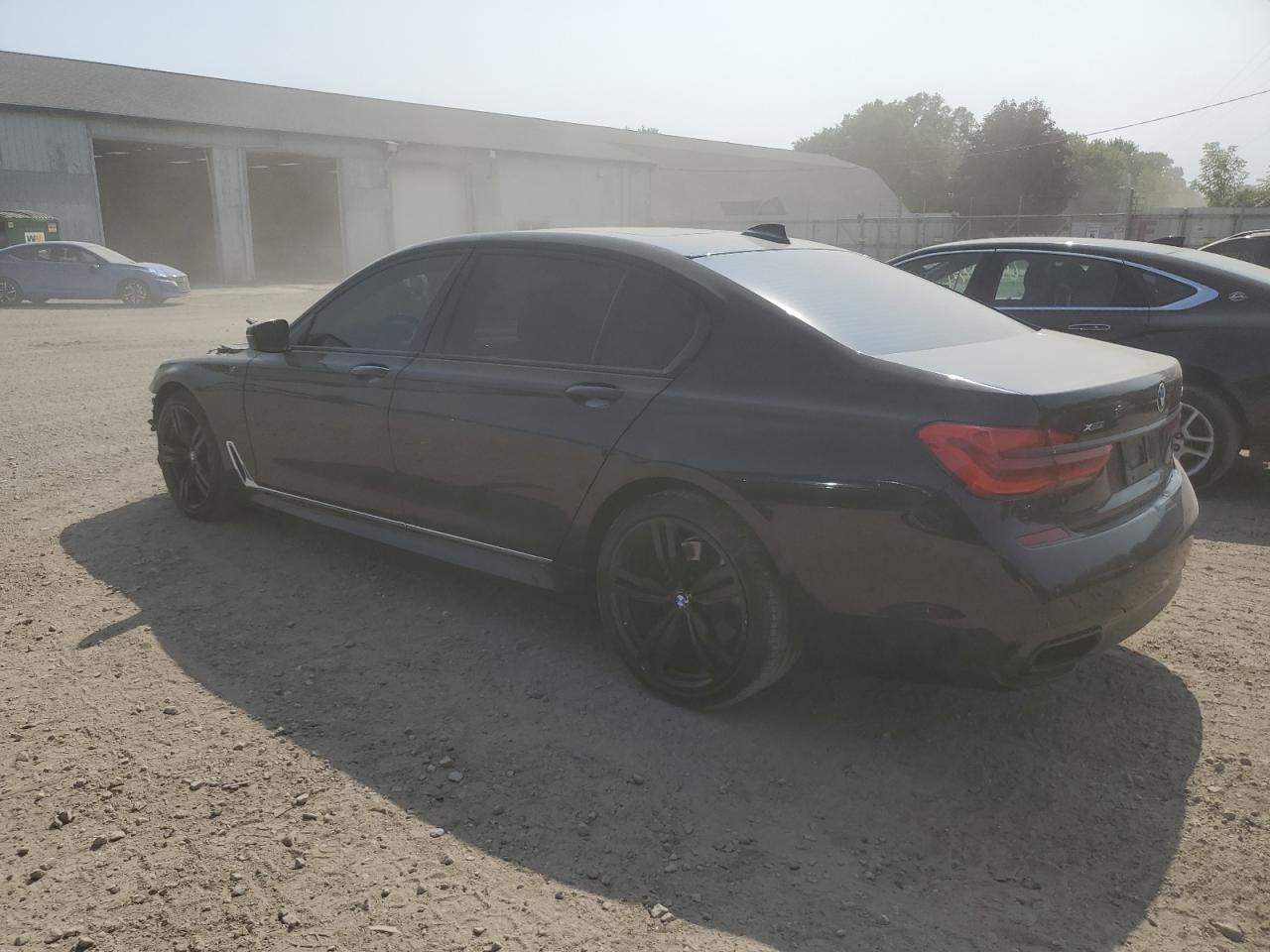 2016 BMW 7er - Image 2