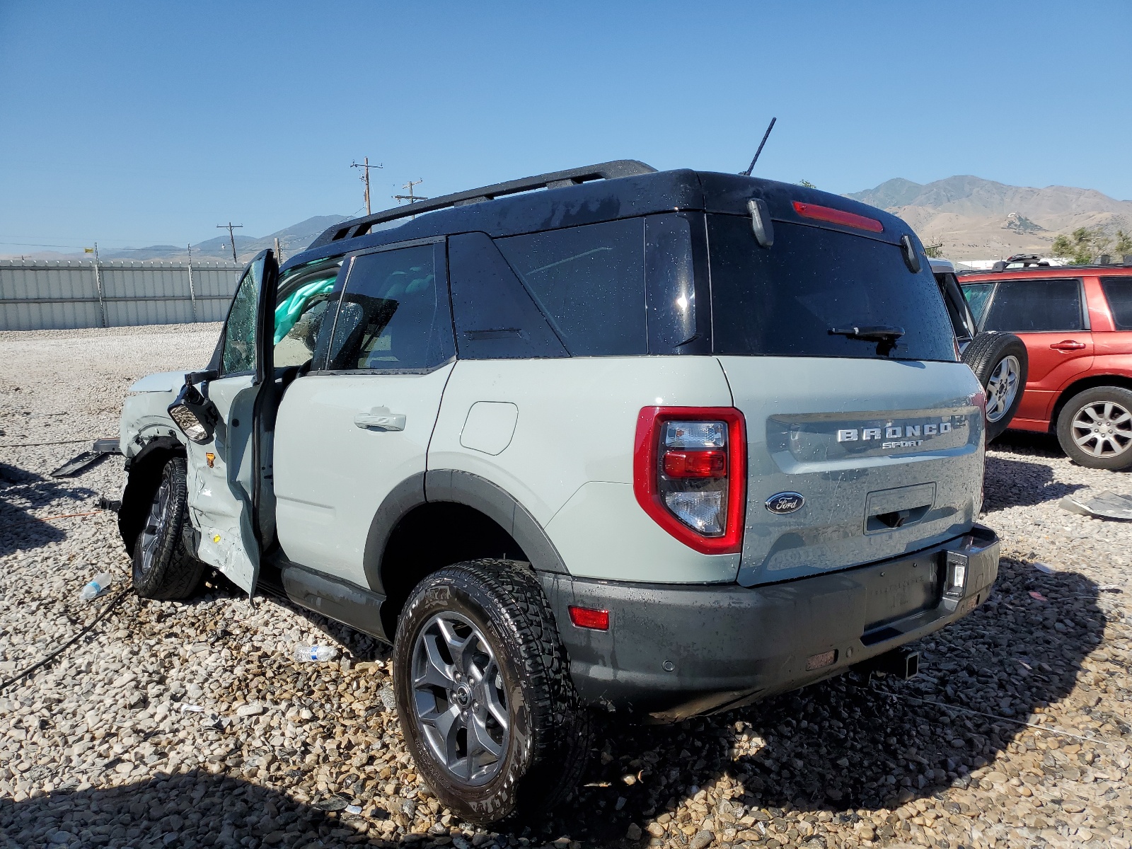 2022 Ford Bronco Sport Badlands vin: 3FMCR9D99NRD22171