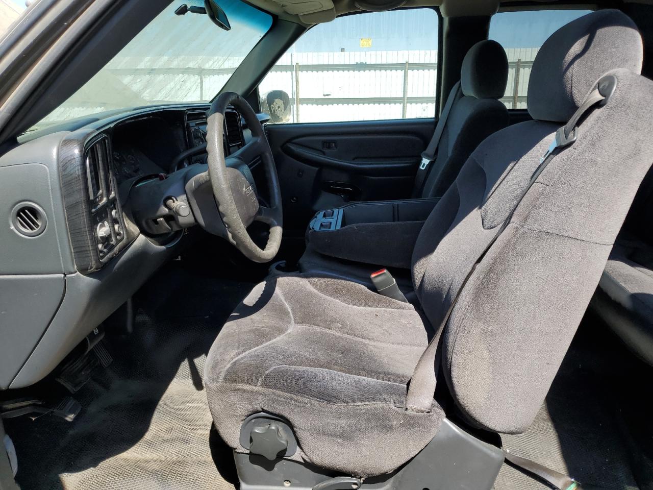 2001 GMC New Sierra C1500 VIN: 1GTEC19V71Z173741 Lot: 64103584