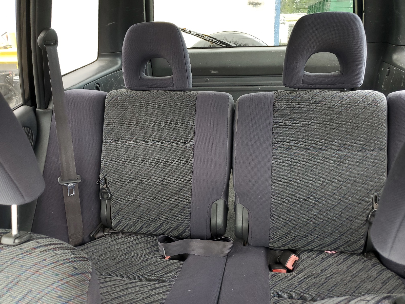 JT3GP10V5X7055660 1999 Toyota Rav4