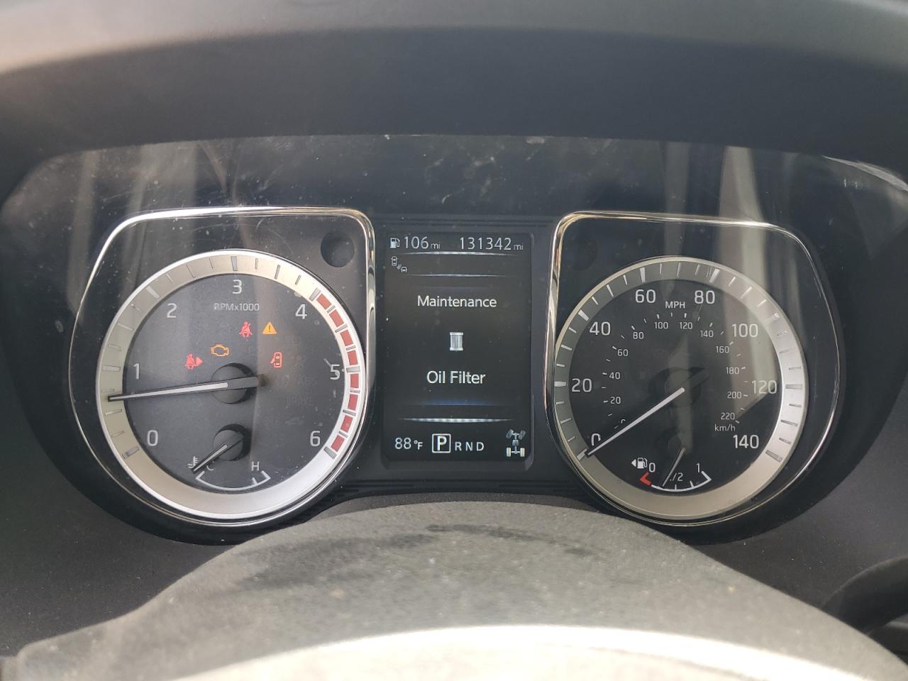 1N6BA1F46JN528102 2018 Nissan Titan Xd Sl