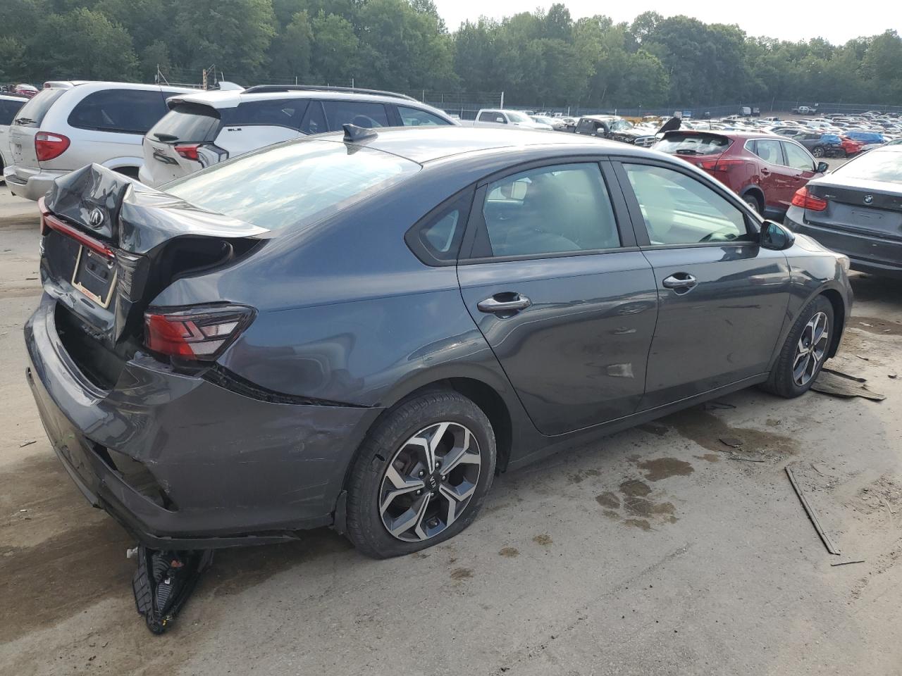2021 Kia Forte - Image 3