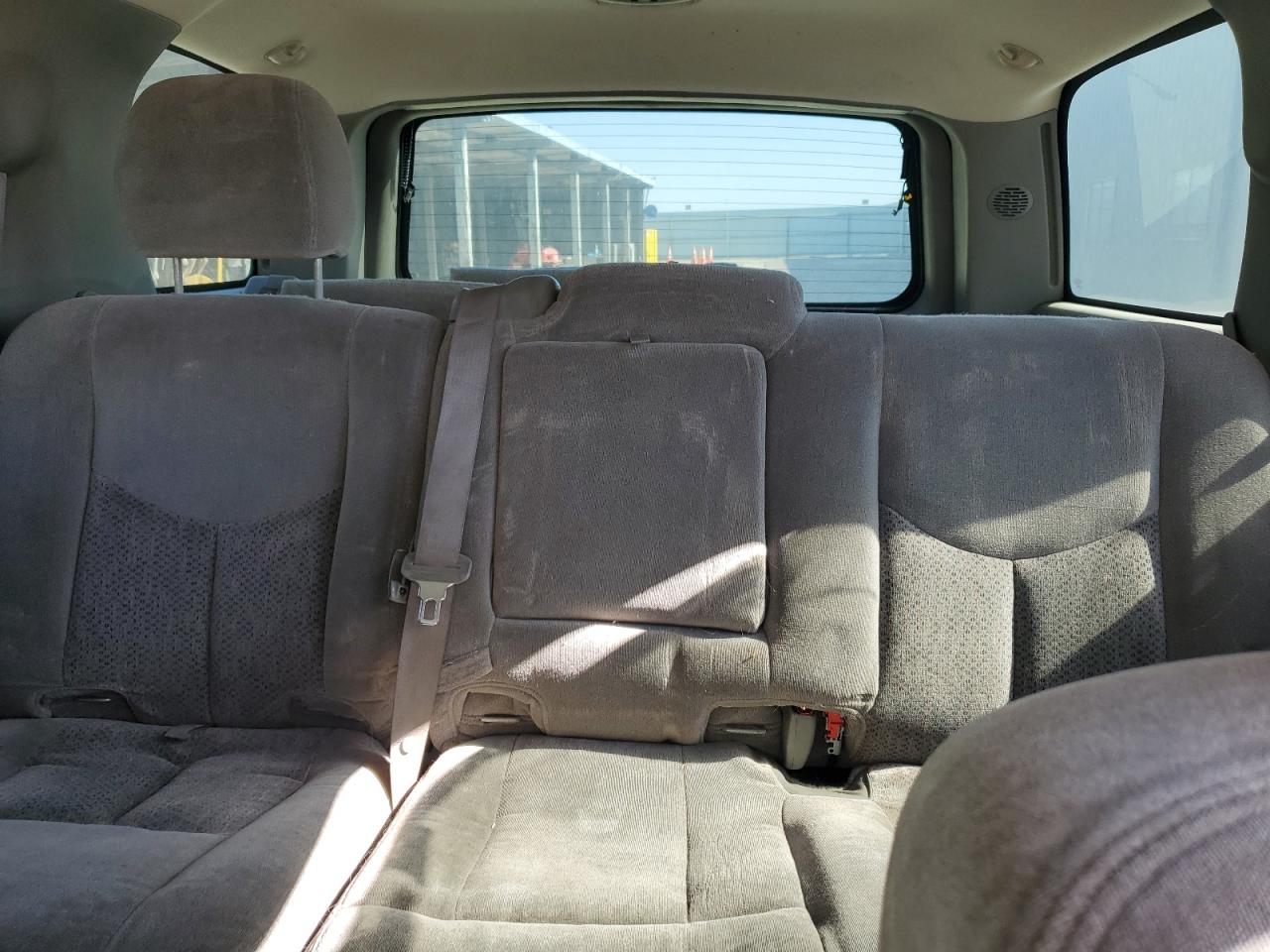 2004 Chevrolet Tahoe C1500 VIN: 1GNEC13T74R209172 Lot: 61575544