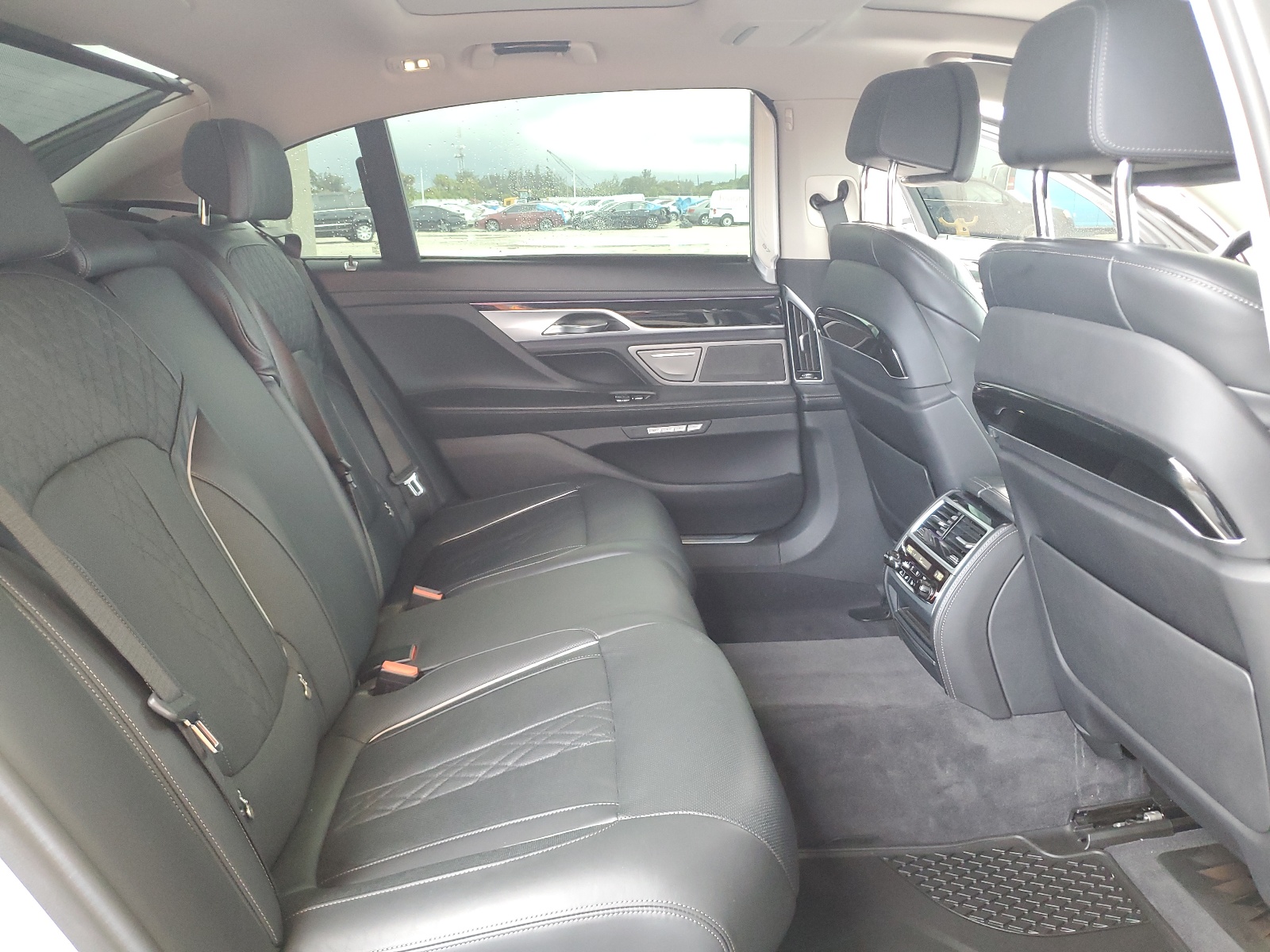 WBA7F2C39HG856024 2017 BMW Alpina B7