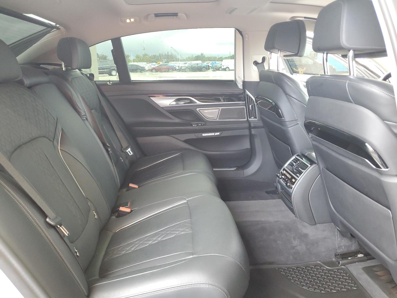 2017 BMW Alpina B7 VIN: WBA7F2C39HG856024 Lot: 62680624