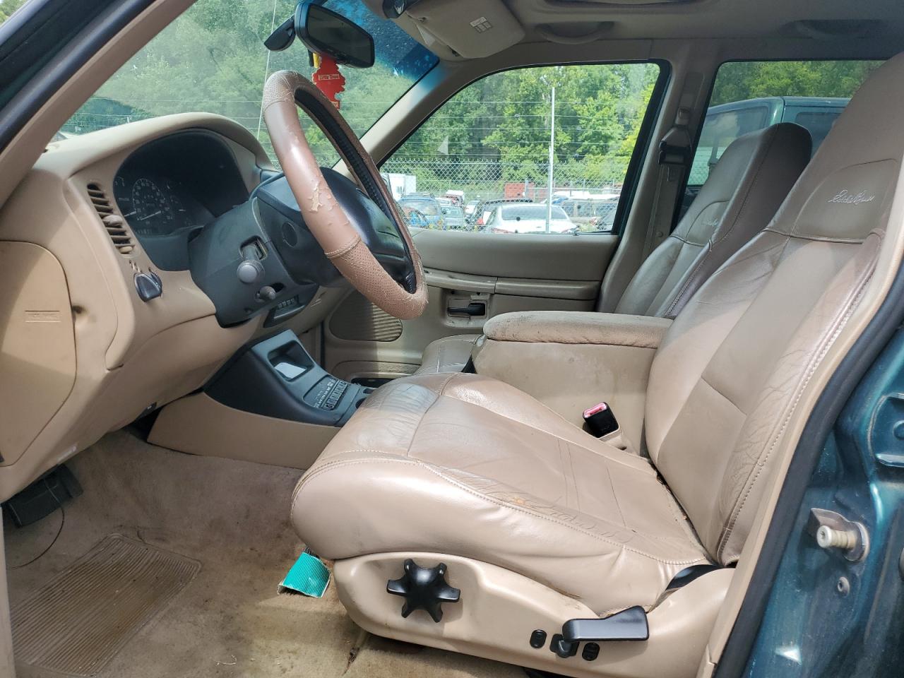 1999 Ford Explorer VIN: 1FMZU34E5XZA81906 Lot: 64797974