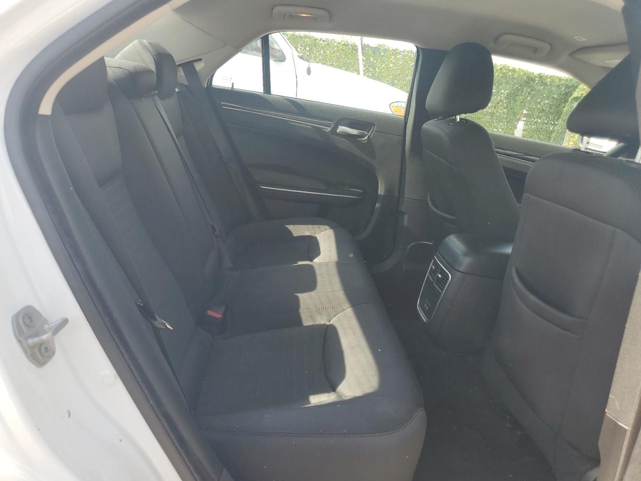 2022 Chrysler 300 Touring VIN: 2C3CCAAG5NH218190 Lot: 65536074