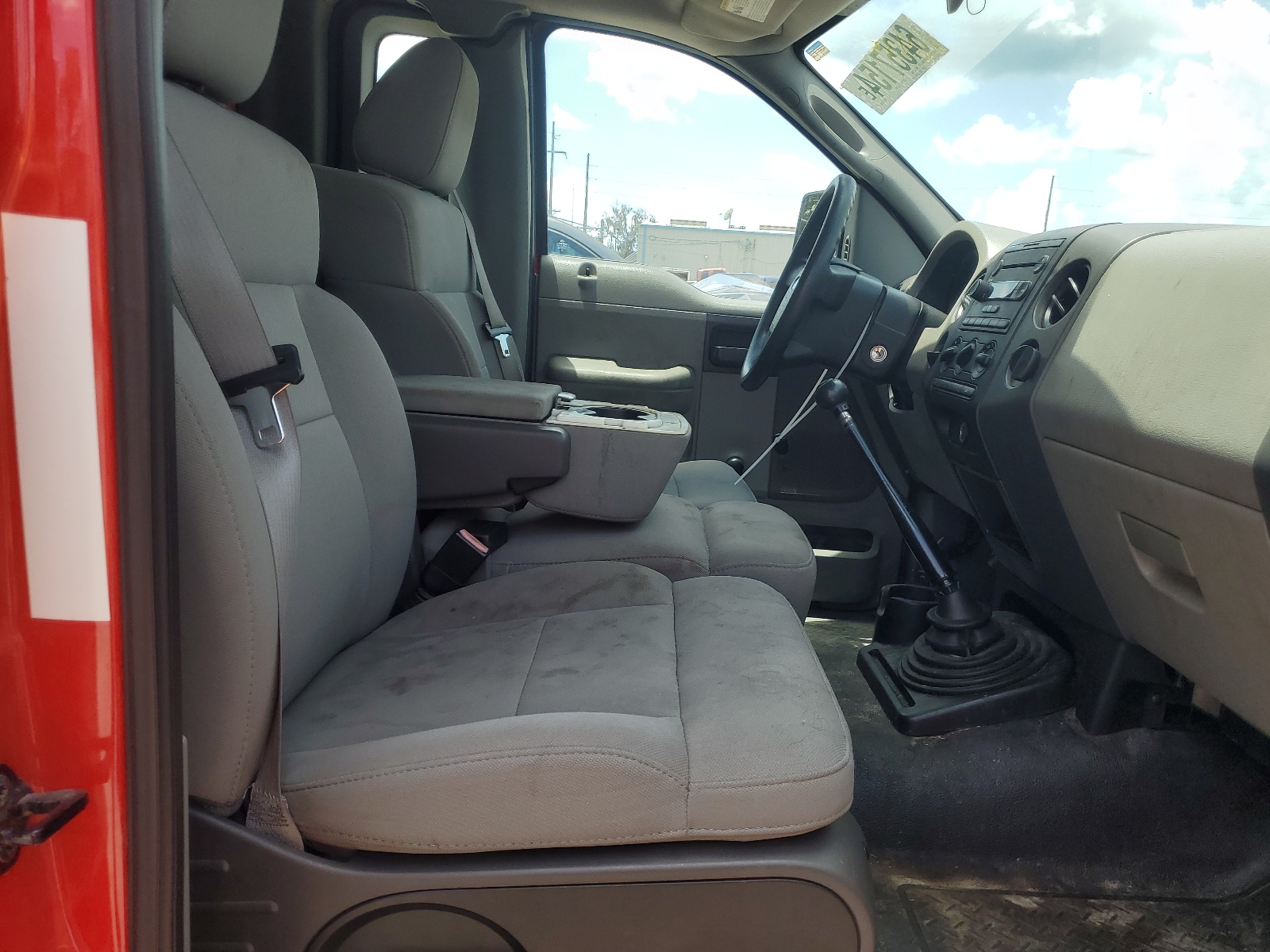 1FTRF12265NB87202 2005 Ford F150