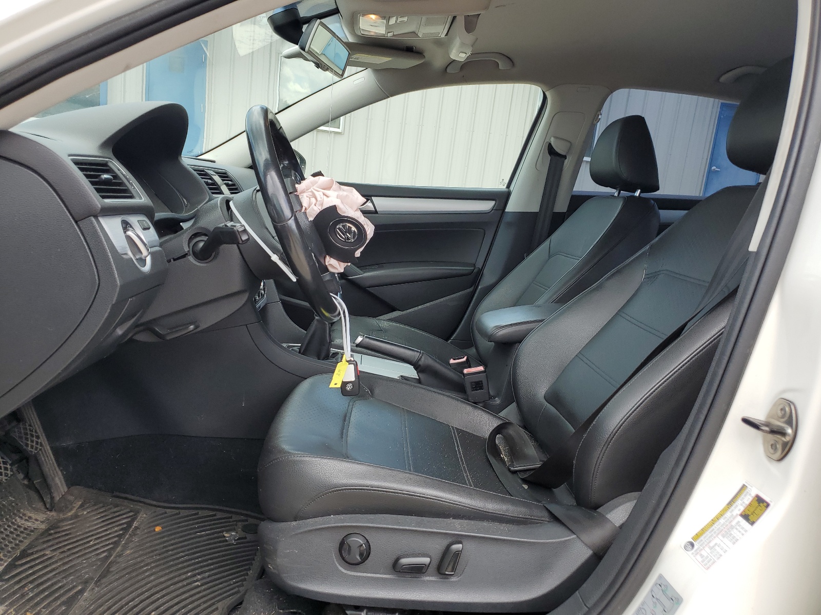 1VWBH7A35CC025365 2012 Volkswagen Passat Se