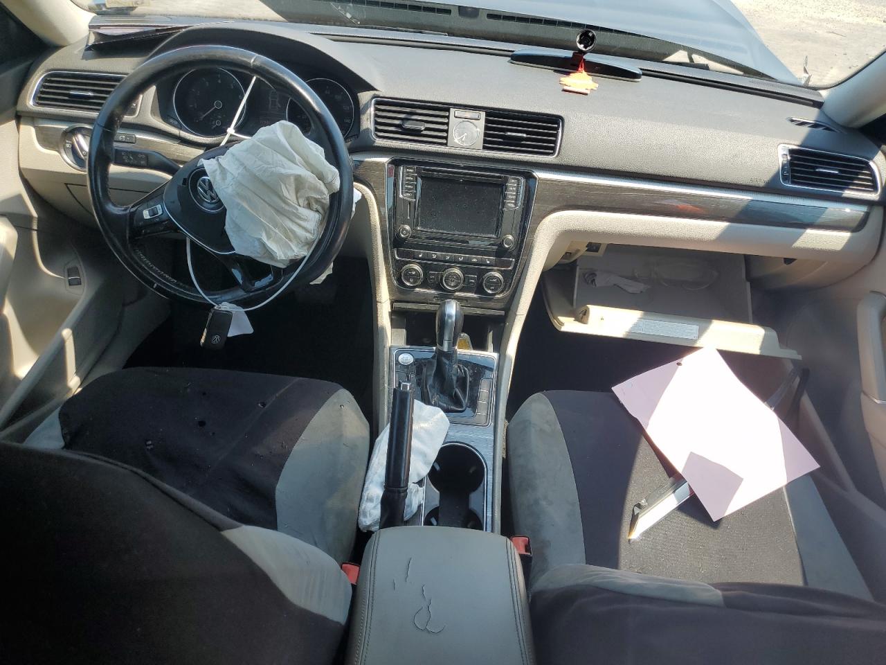 2017 Volkswagen Passat Se VIN: 1VWBT7A39HC022345 Lot: 63085364