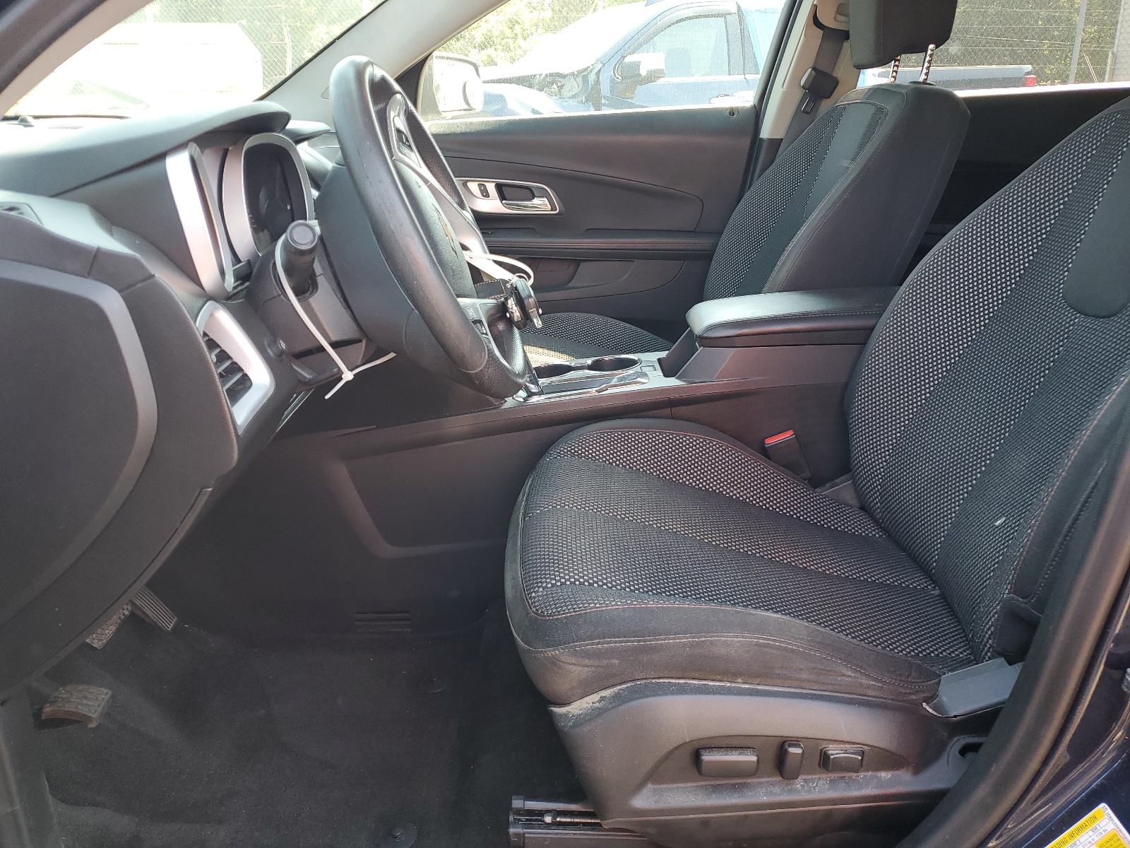 2GNALCEK9H1597602 2017 Chevrolet Equinox Lt