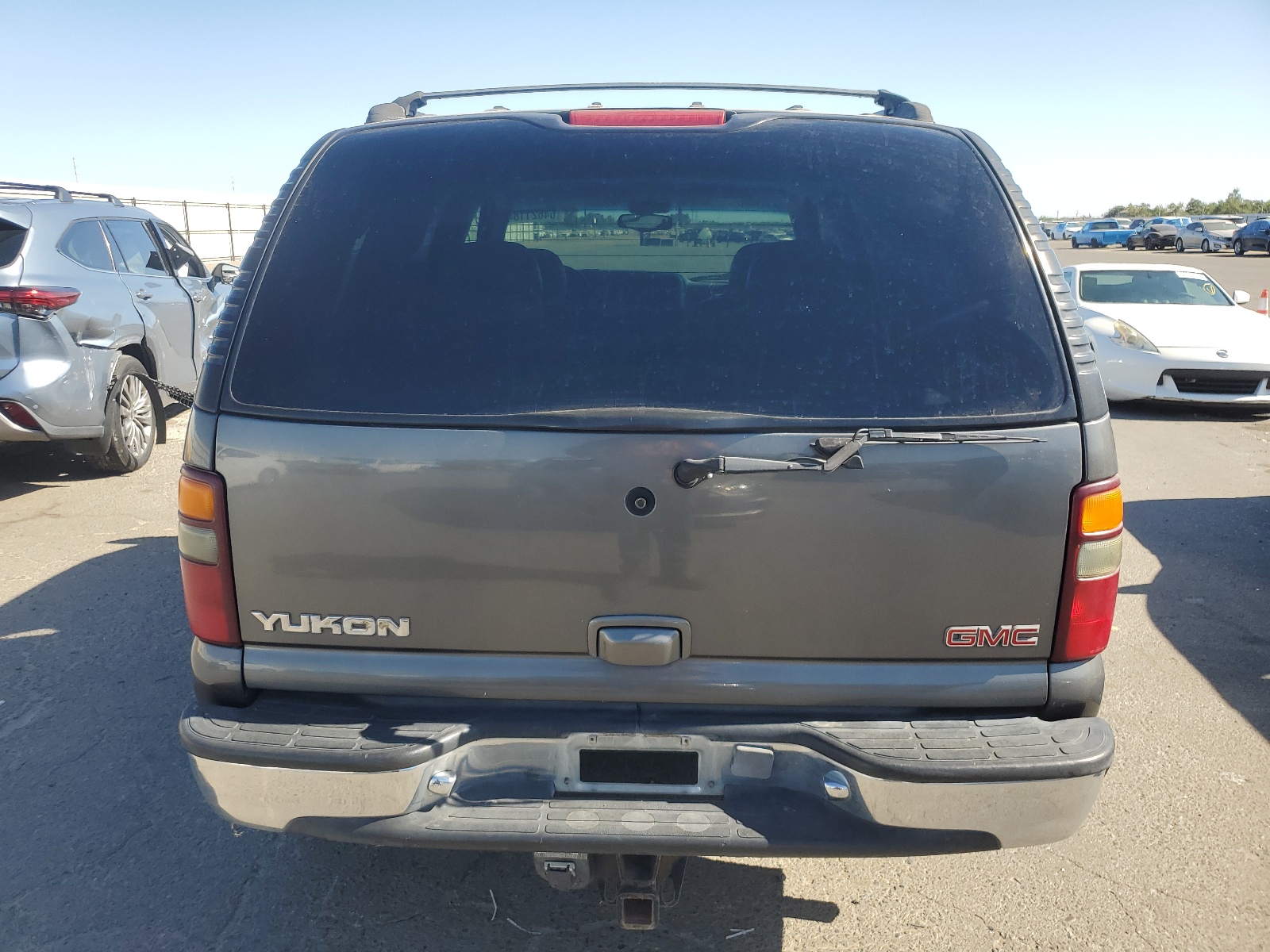 1GKEK13T81J267690 2001 GMC Yukon