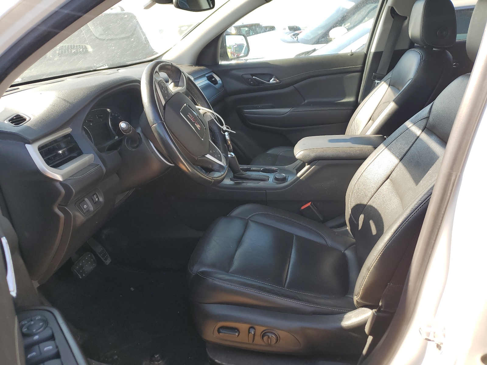 1GKKNWLS3KZ179647 2019 GMC Acadia Slt-2