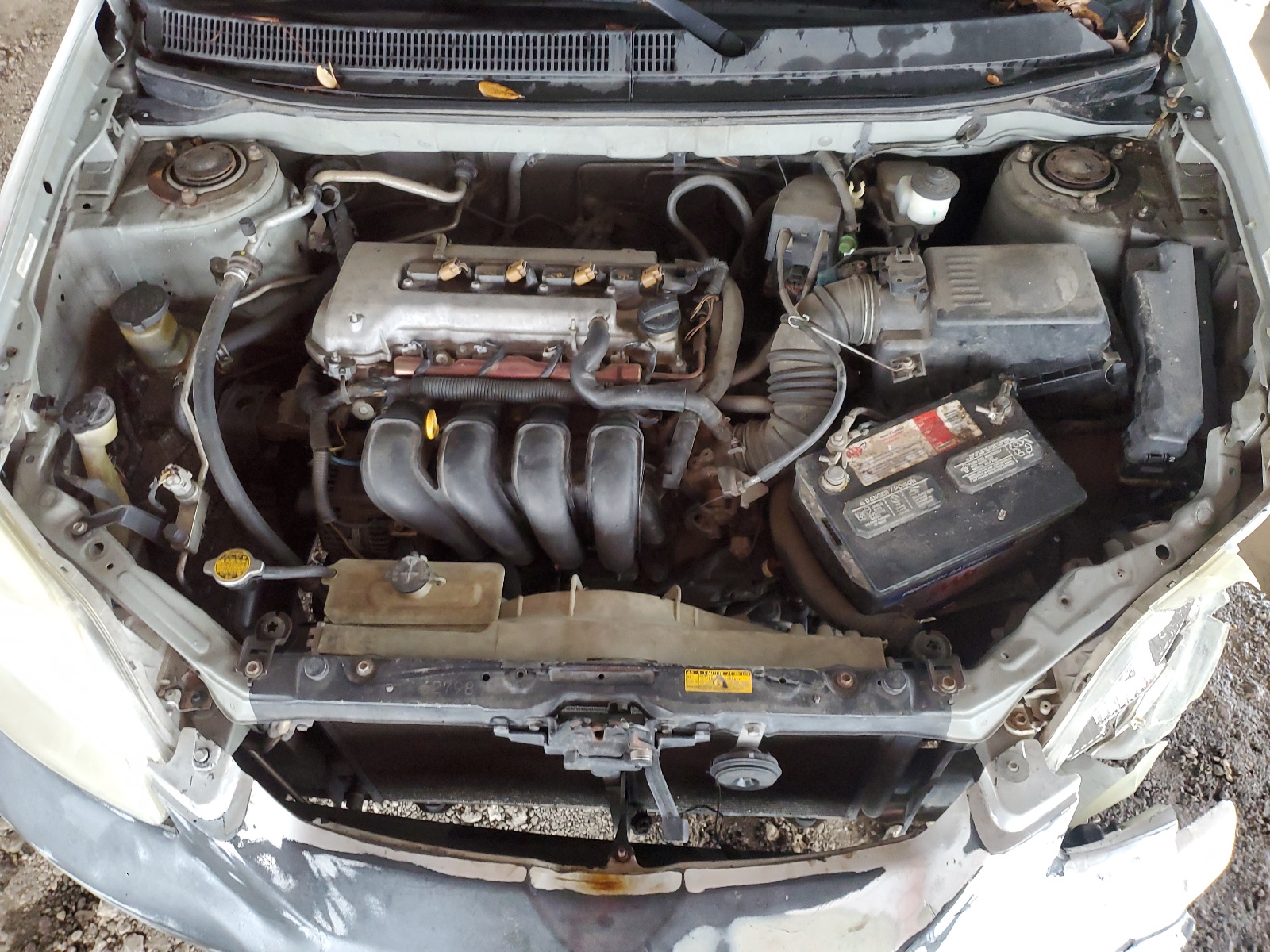 2T1KR32EX4C268073 2004 Toyota Corolla Matrix Xr