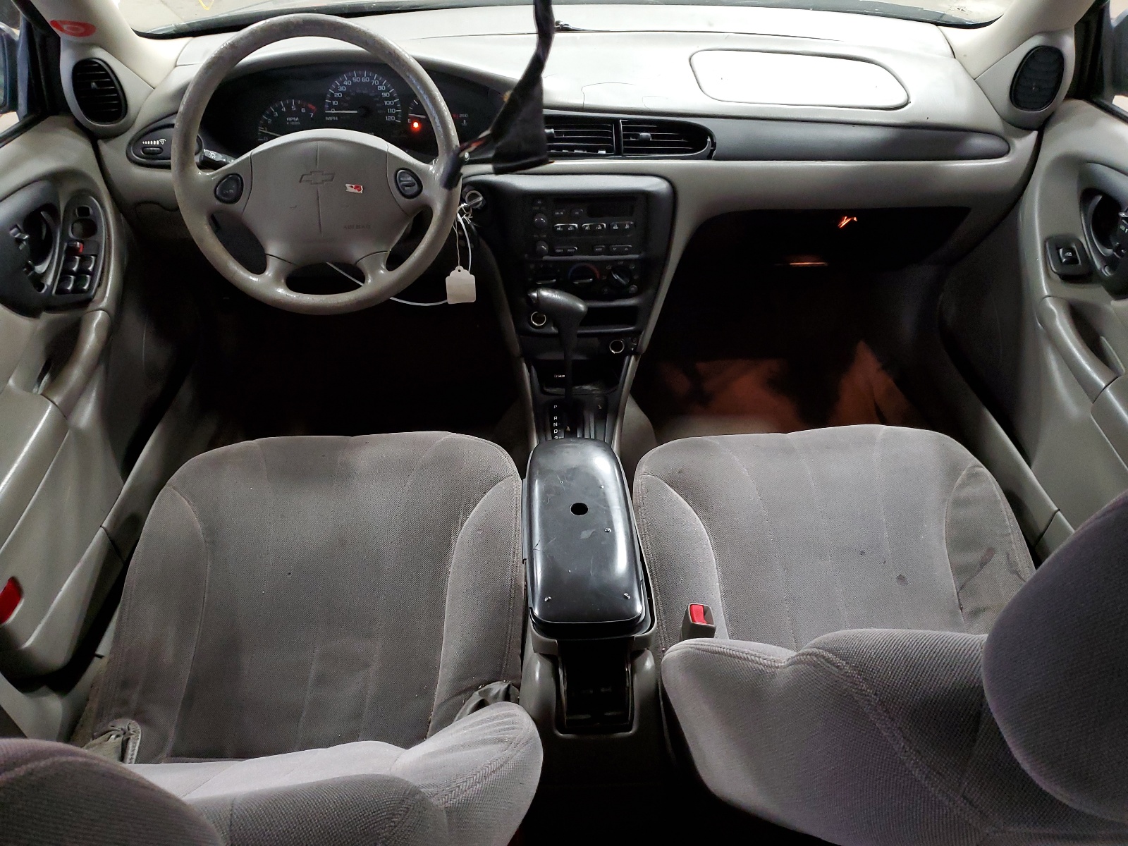 1G1ND52F85M164694 2005 Chevrolet Classic