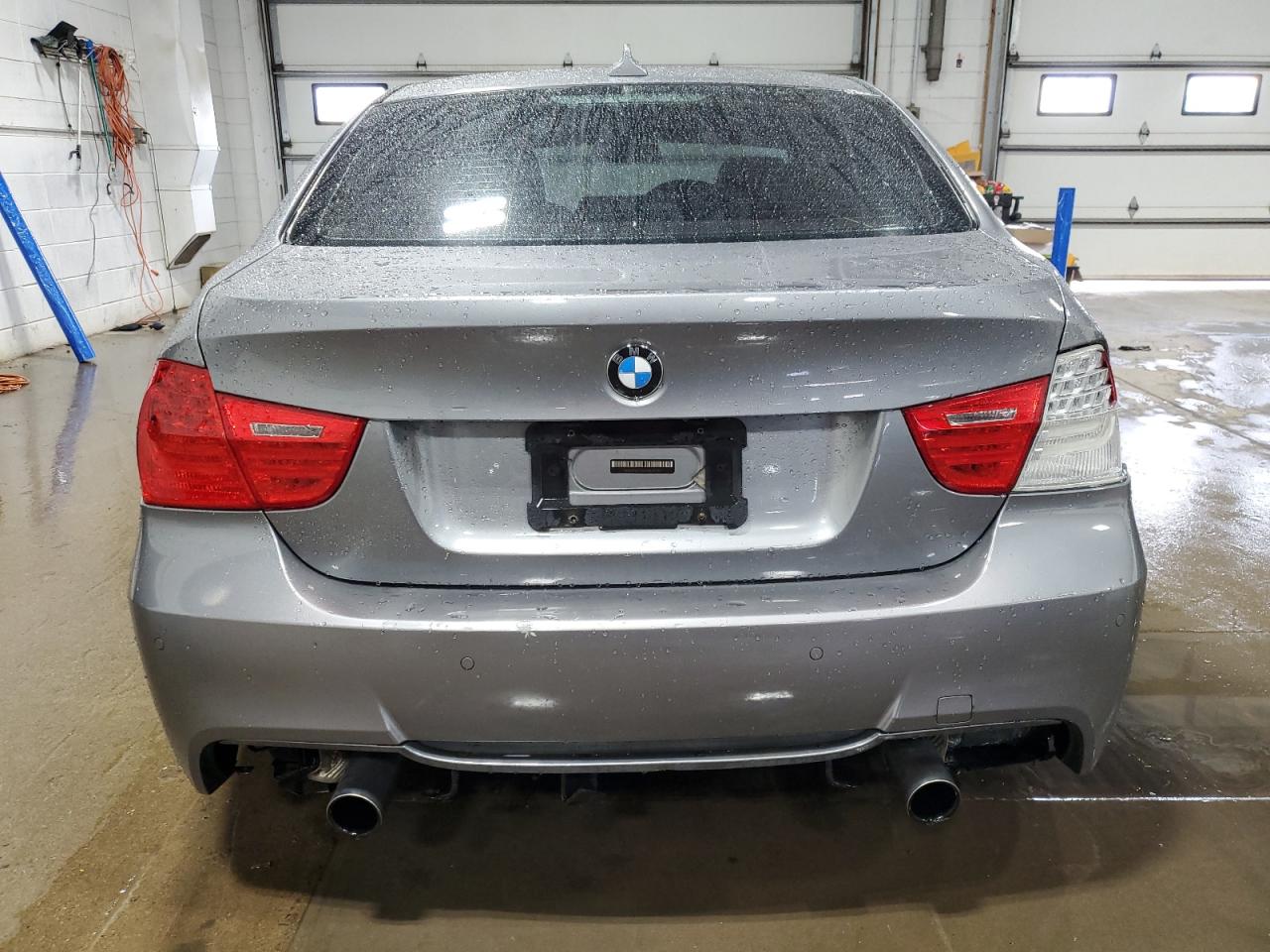 WBAPM7G51ANL89293 2010 BMW 335 I