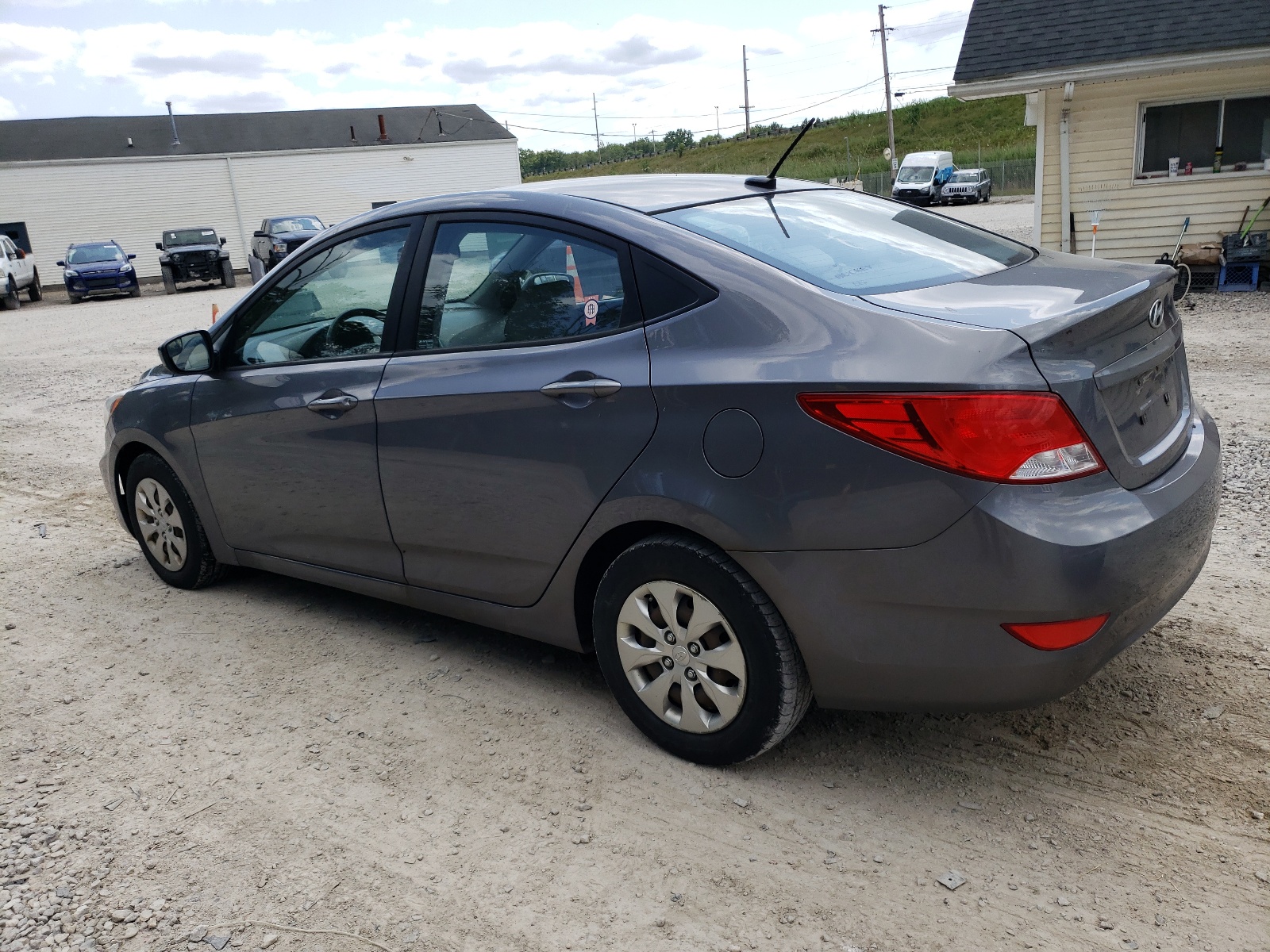 2015 Hyundai Accent Gls vin: KMHCT4AE9FU892381