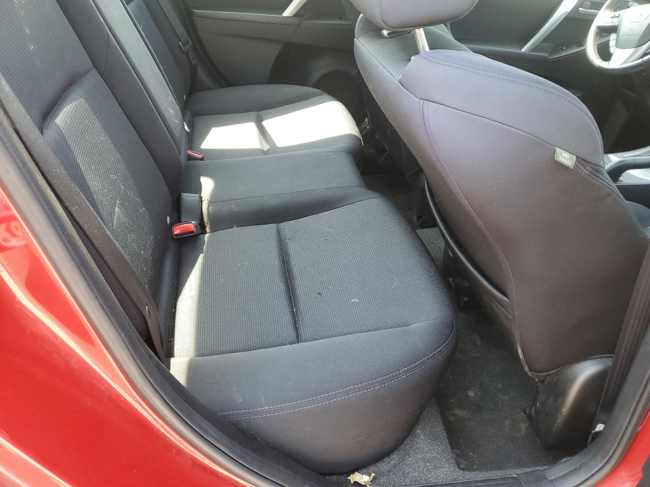 2011 Mazda 3 S VIN: JM1BL1U58B1387759 Lot: 65415944