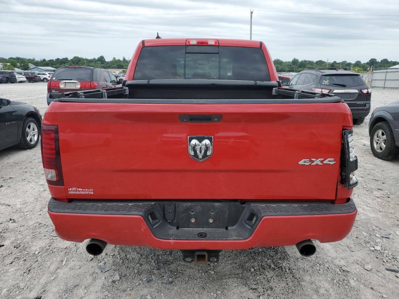 1C6RR7MT3FS665554 2015 Ram 1500 Sport