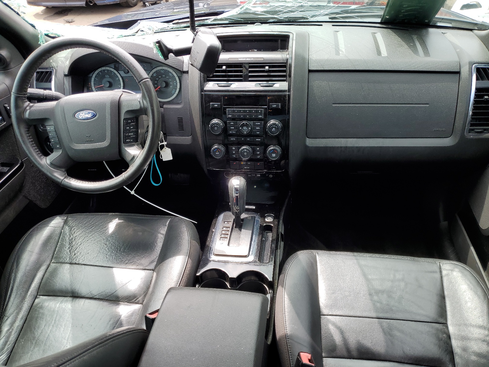 1FMCU9EG1BKA77779 2011 Ford Escape Limited