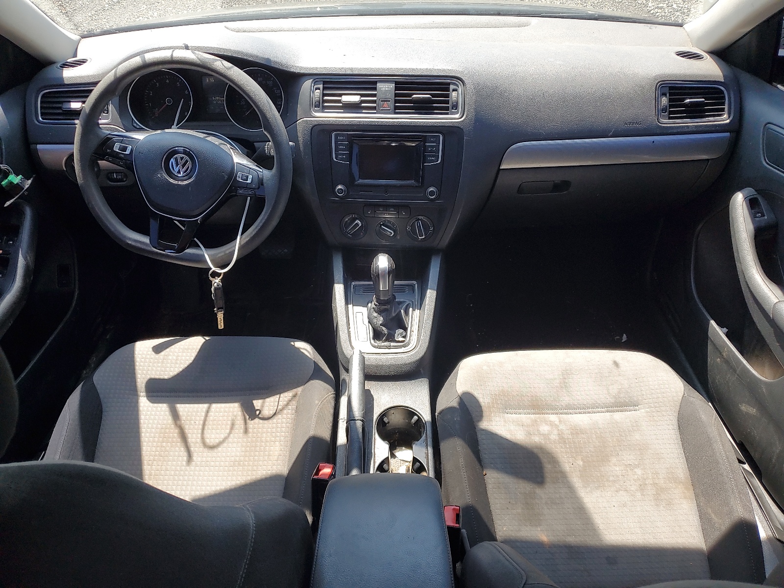 3VW2B7AJ3HM207121 2017 Volkswagen Jetta S