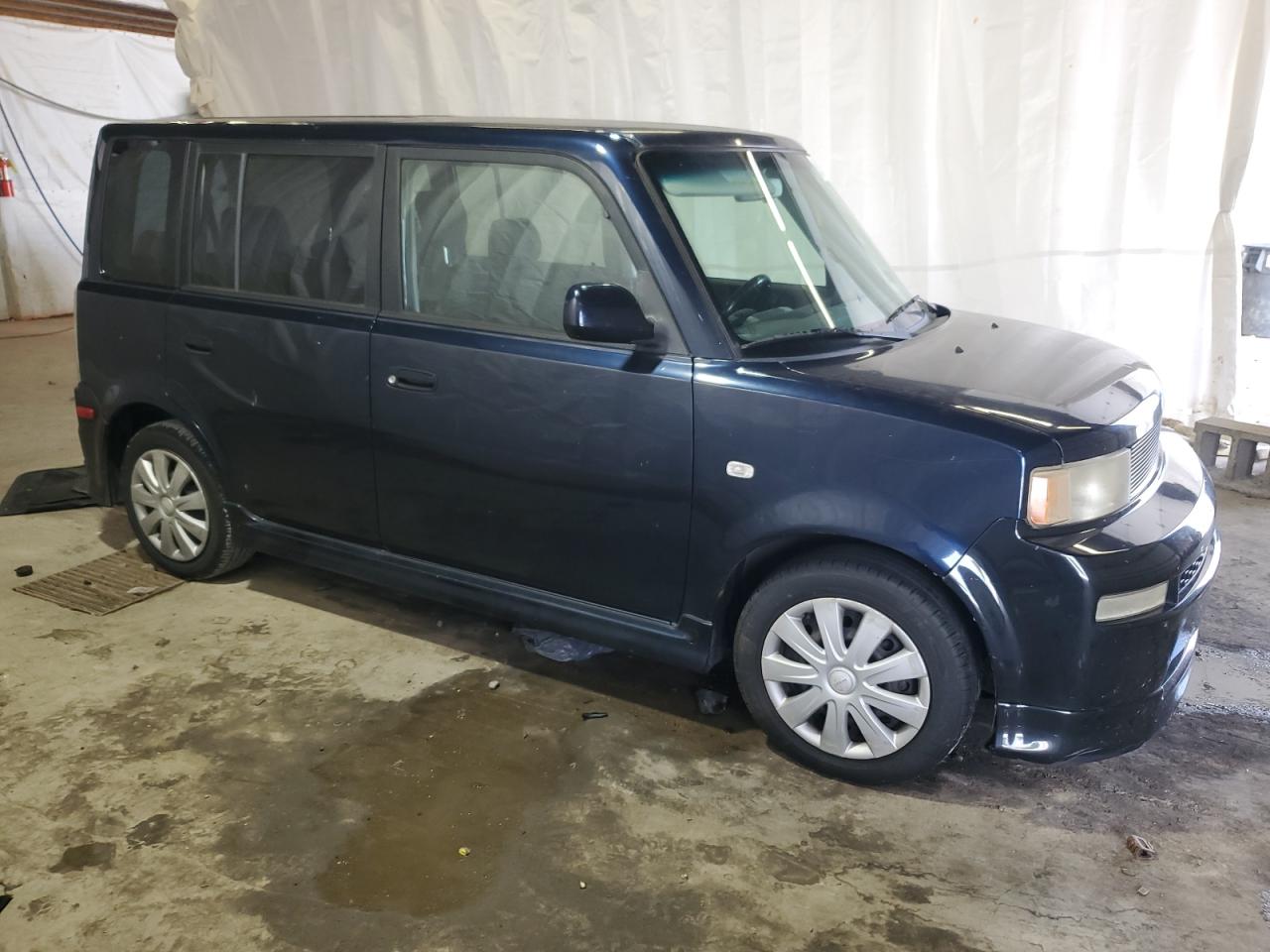 2004 Toyota Scion Xb VIN: JTLKT334640133064 Lot: 63338134