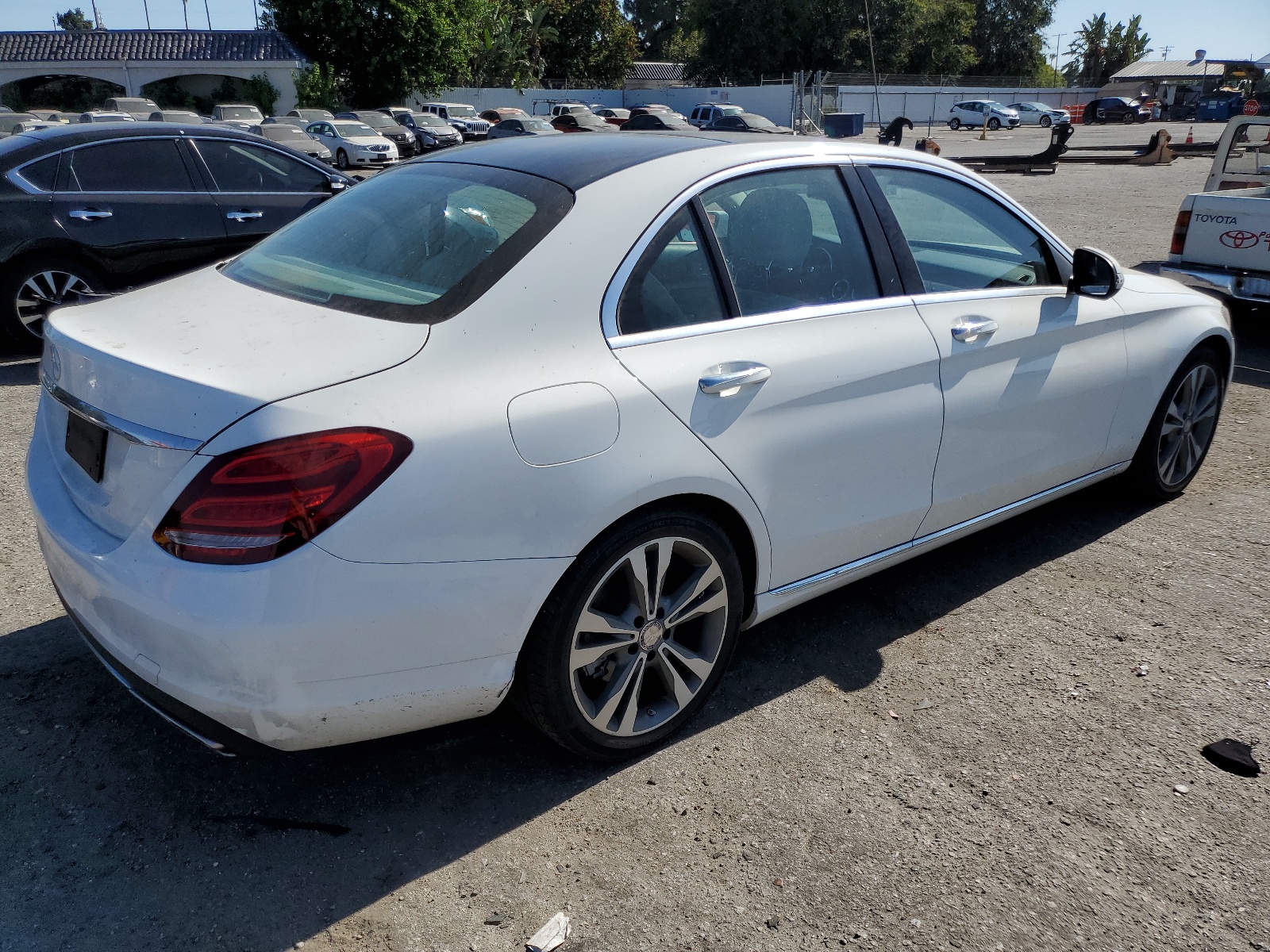 55SWF4JB3GU153160 2016 Mercedes-Benz C 300