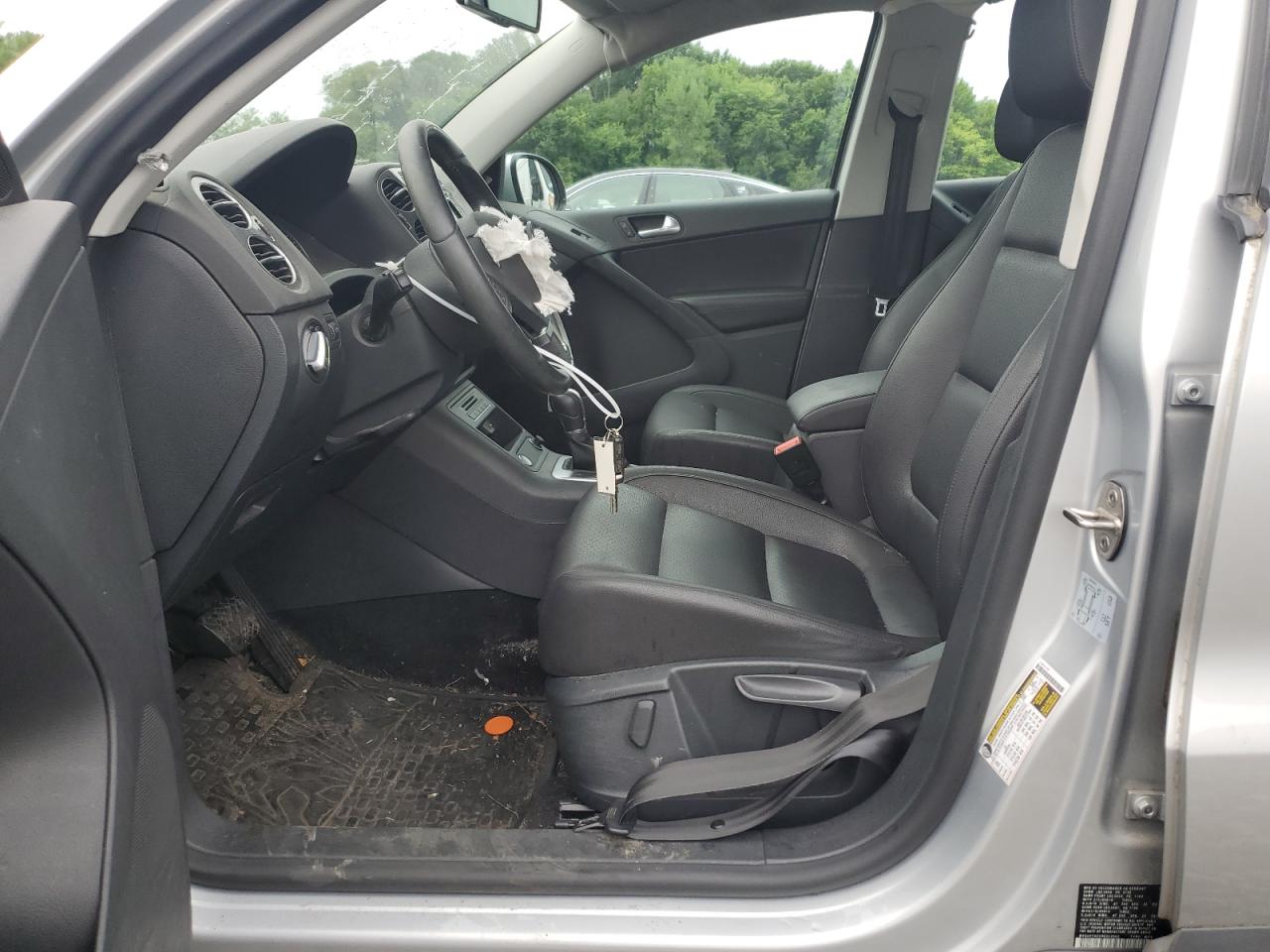 2017 Volkswagen Tiguan S VIN: WVGAV7AX5HK022582 Lot: 64680314