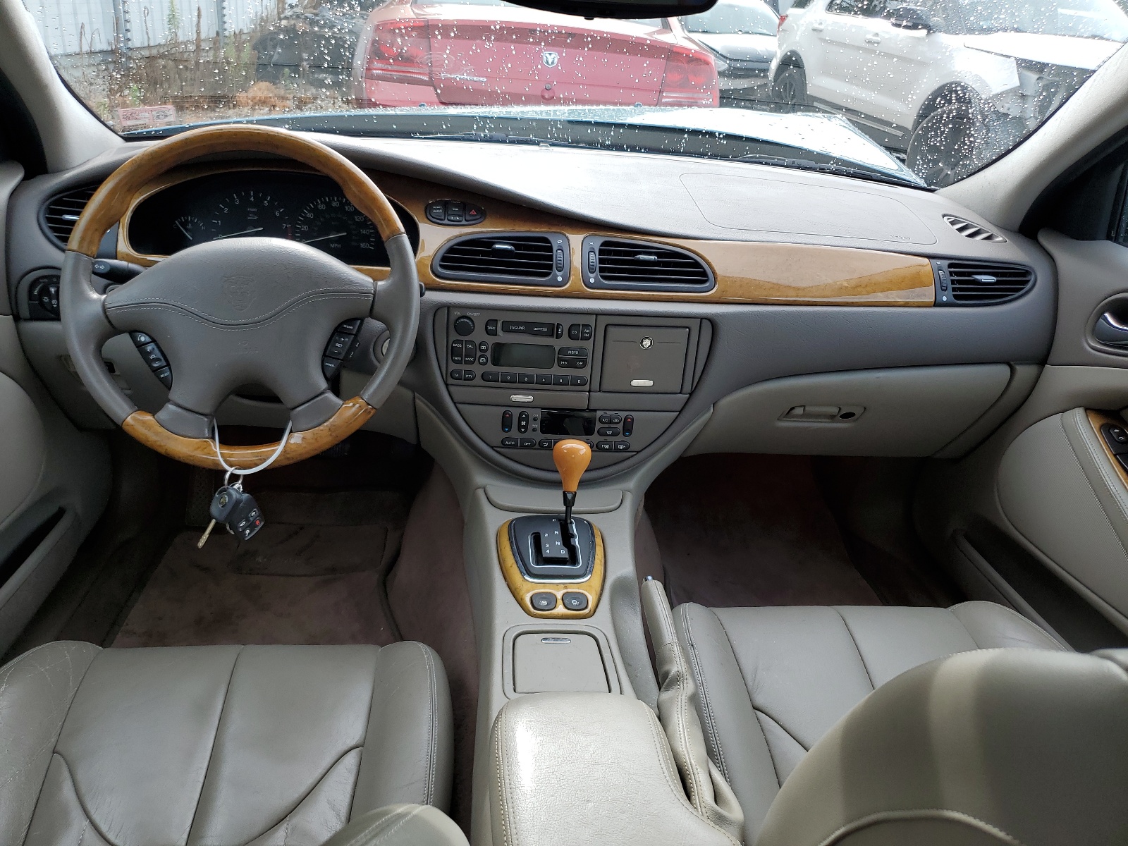 SAJDA01C7YFL05738 2000 Jaguar S-Type