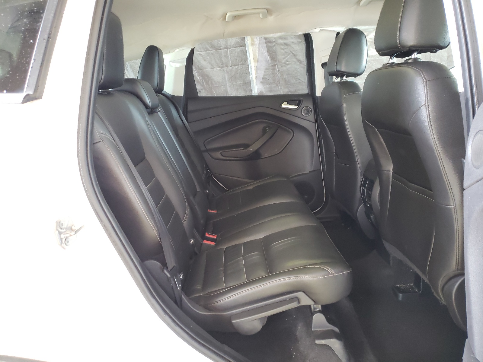 1FMCU9JX1GUA72776 2016 Ford Escape Titanium