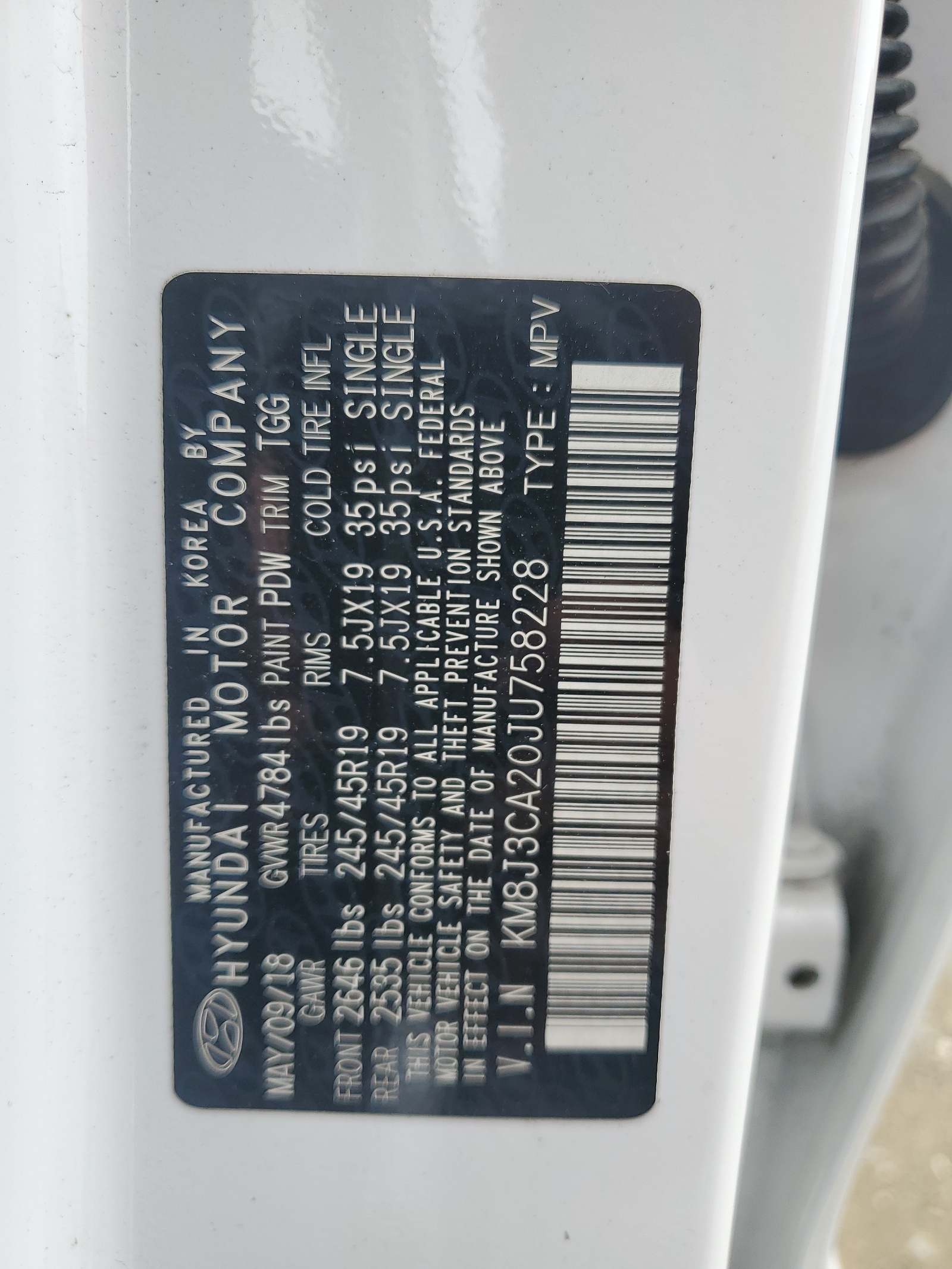 KM8J3CA20JU758228 2018 Hyundai Tucson Value