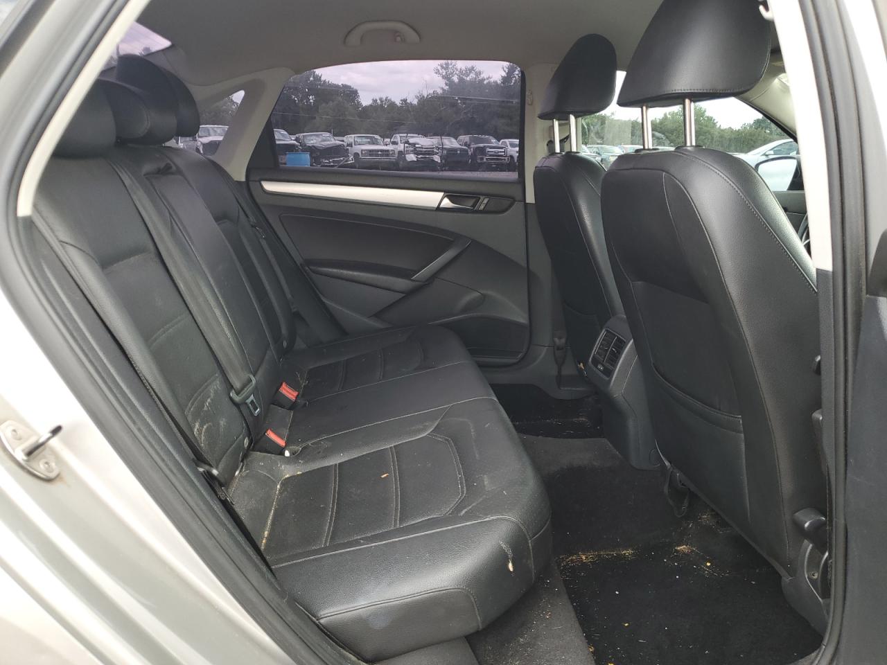 2013 Volkswagen Passat Se VIN: 1VWBP7A30DC111512 Lot: 63968044