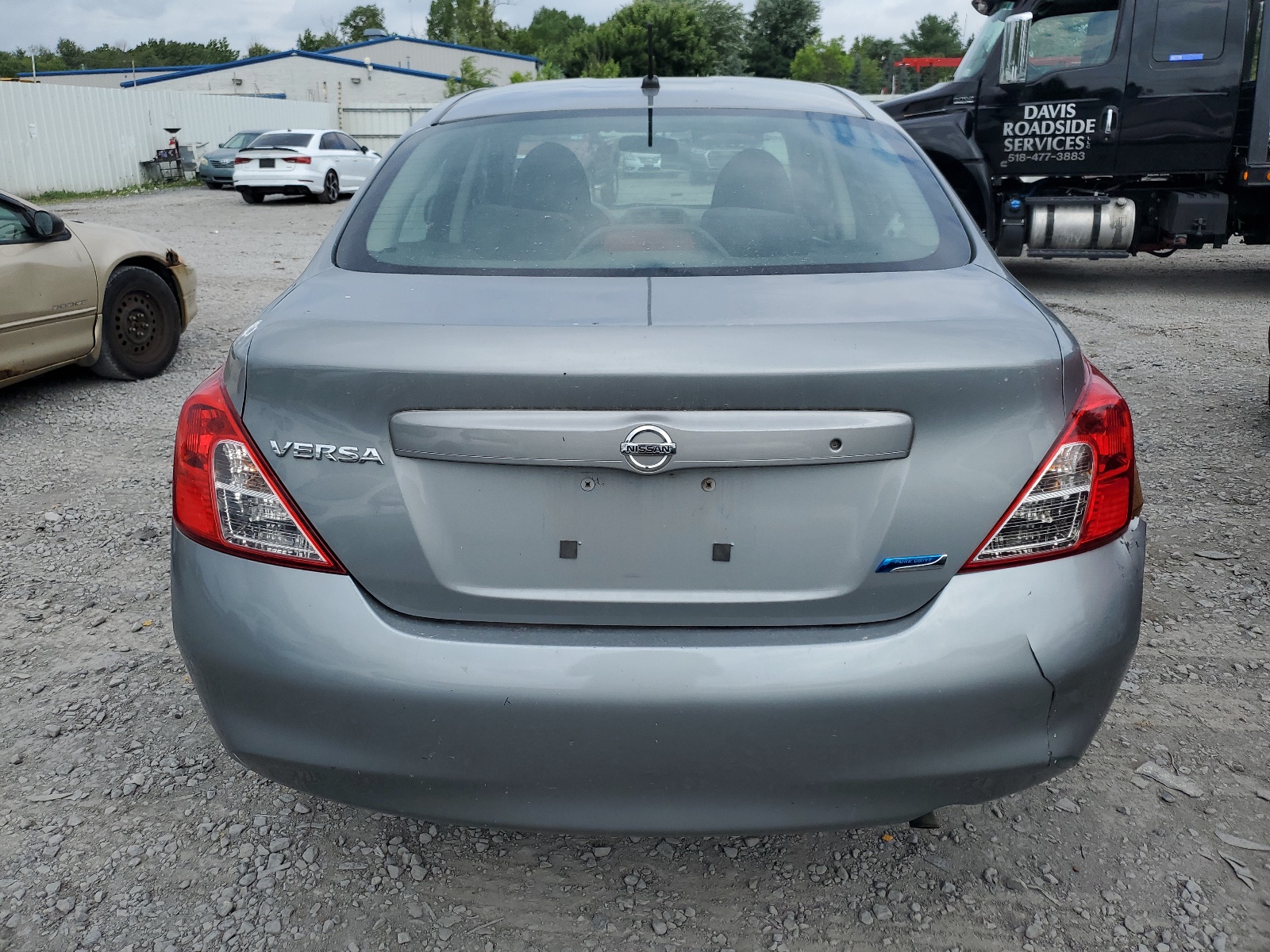 2013 Nissan Versa S vin: 3N1CN7AP1DL873853