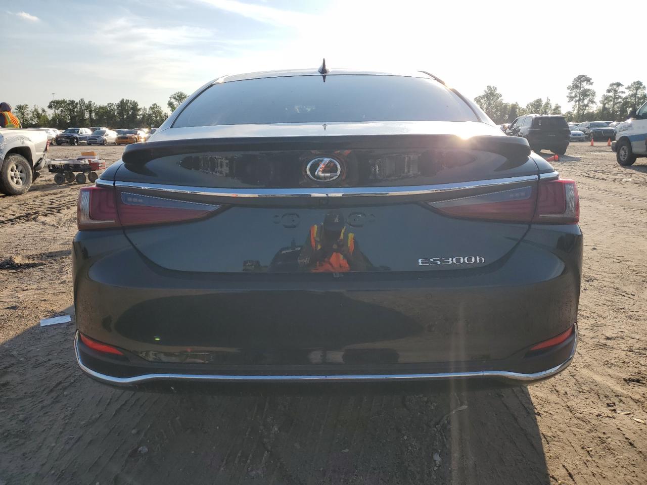 2024 Lexus Es 300H Base VIN: 58ADA1C17RU046704 Lot: 58219914