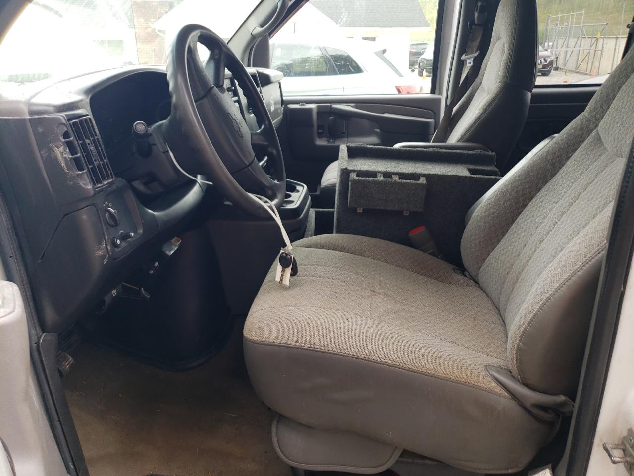 2007 Chevrolet Express G3500 VIN: 1GAHG39U471121603 Lot: 64844644