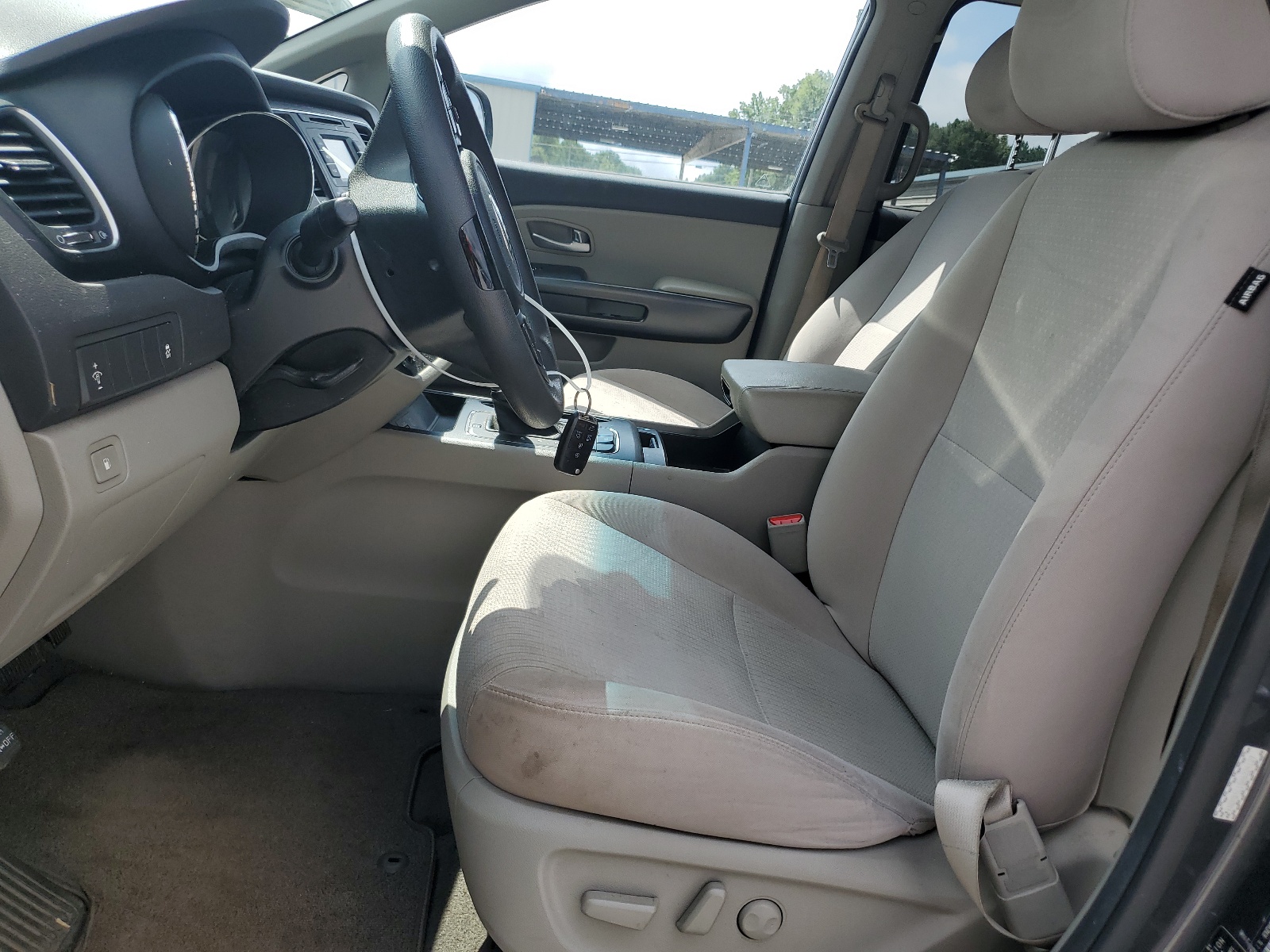 KNDMB5C15H6224127 2017 Kia Sedona Lx